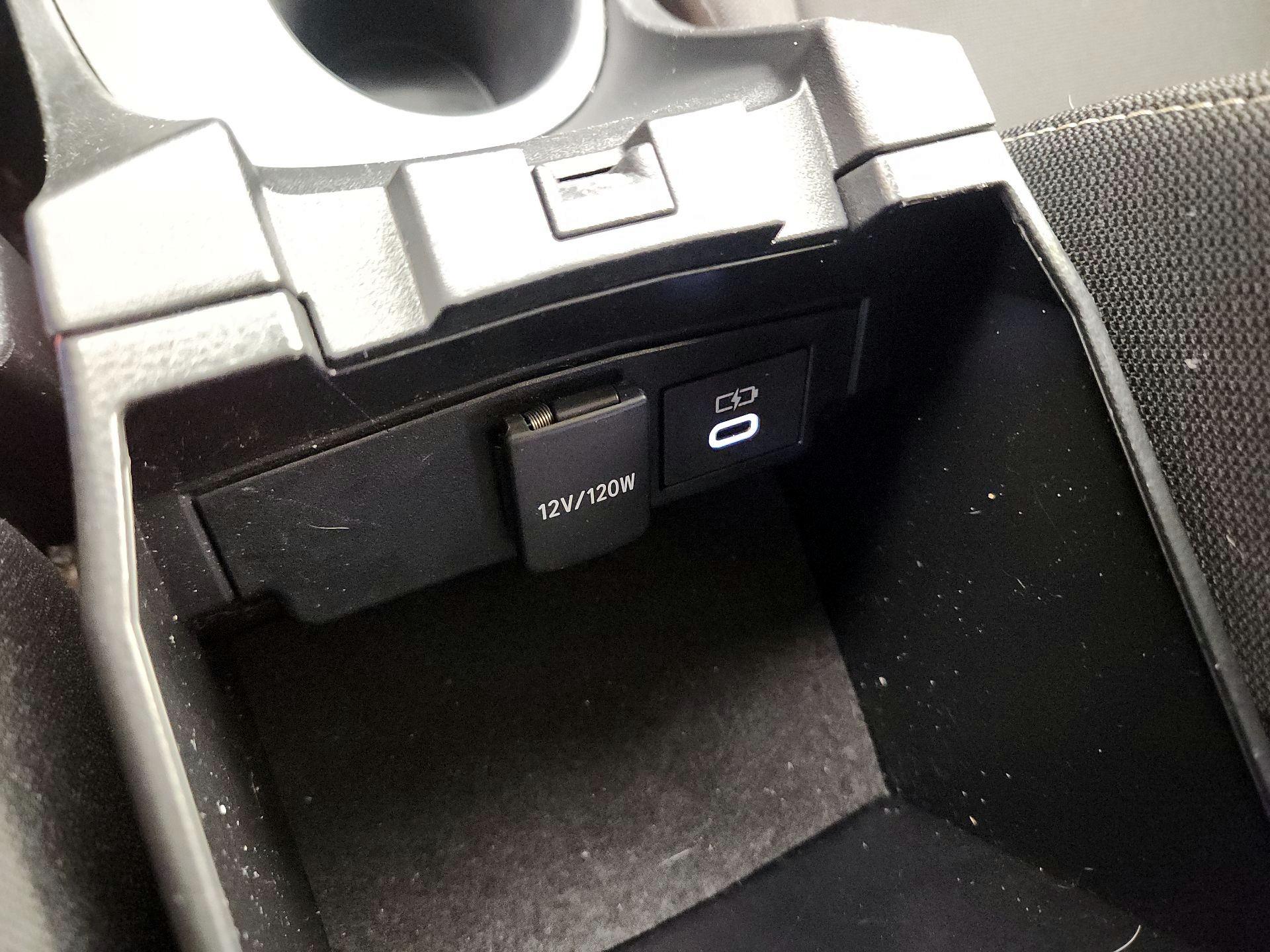 Thumbnail: 2024 Toyota Corolla - 19