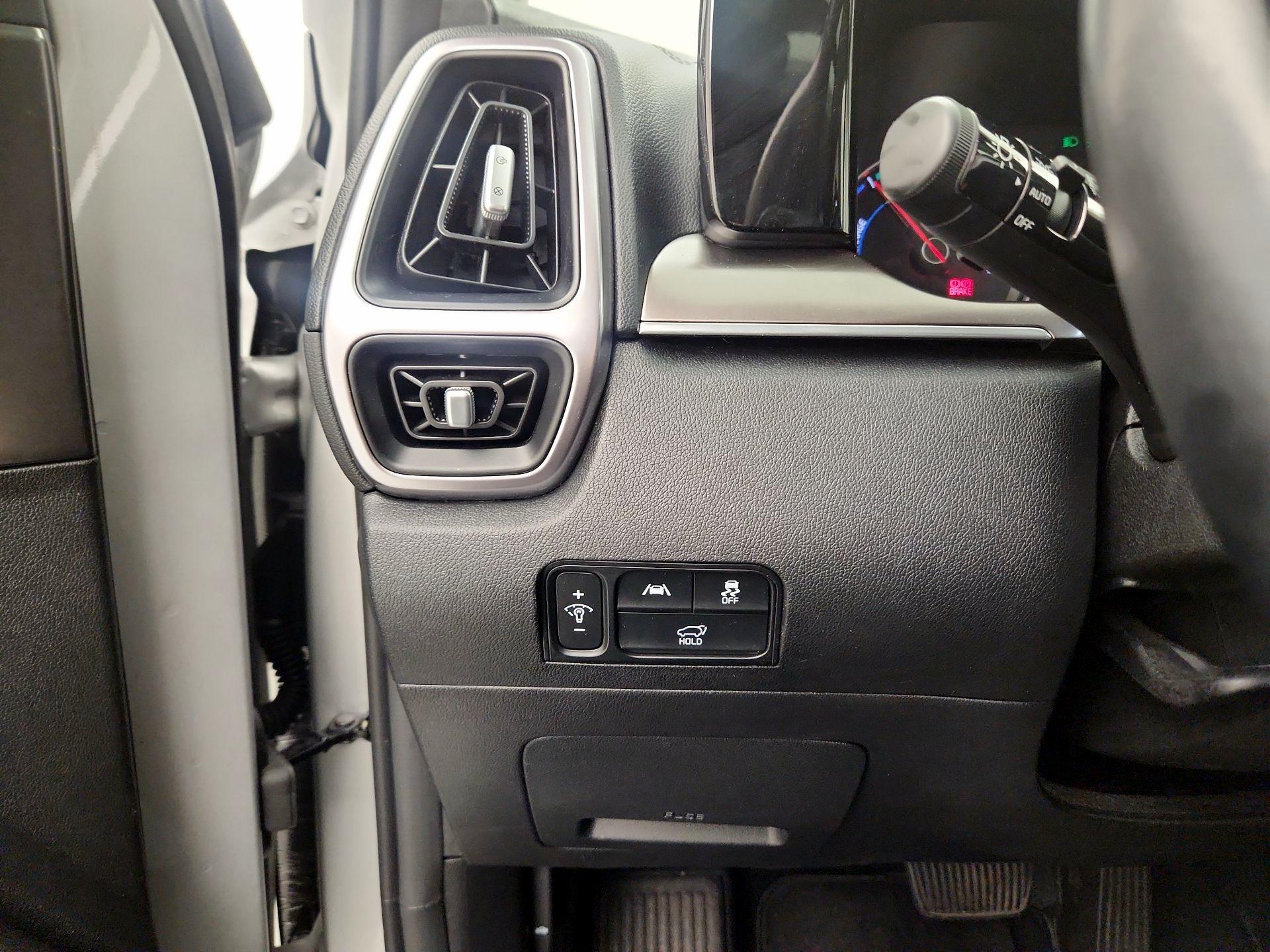 Thumbnail: 2021 Kia Sorento - 13