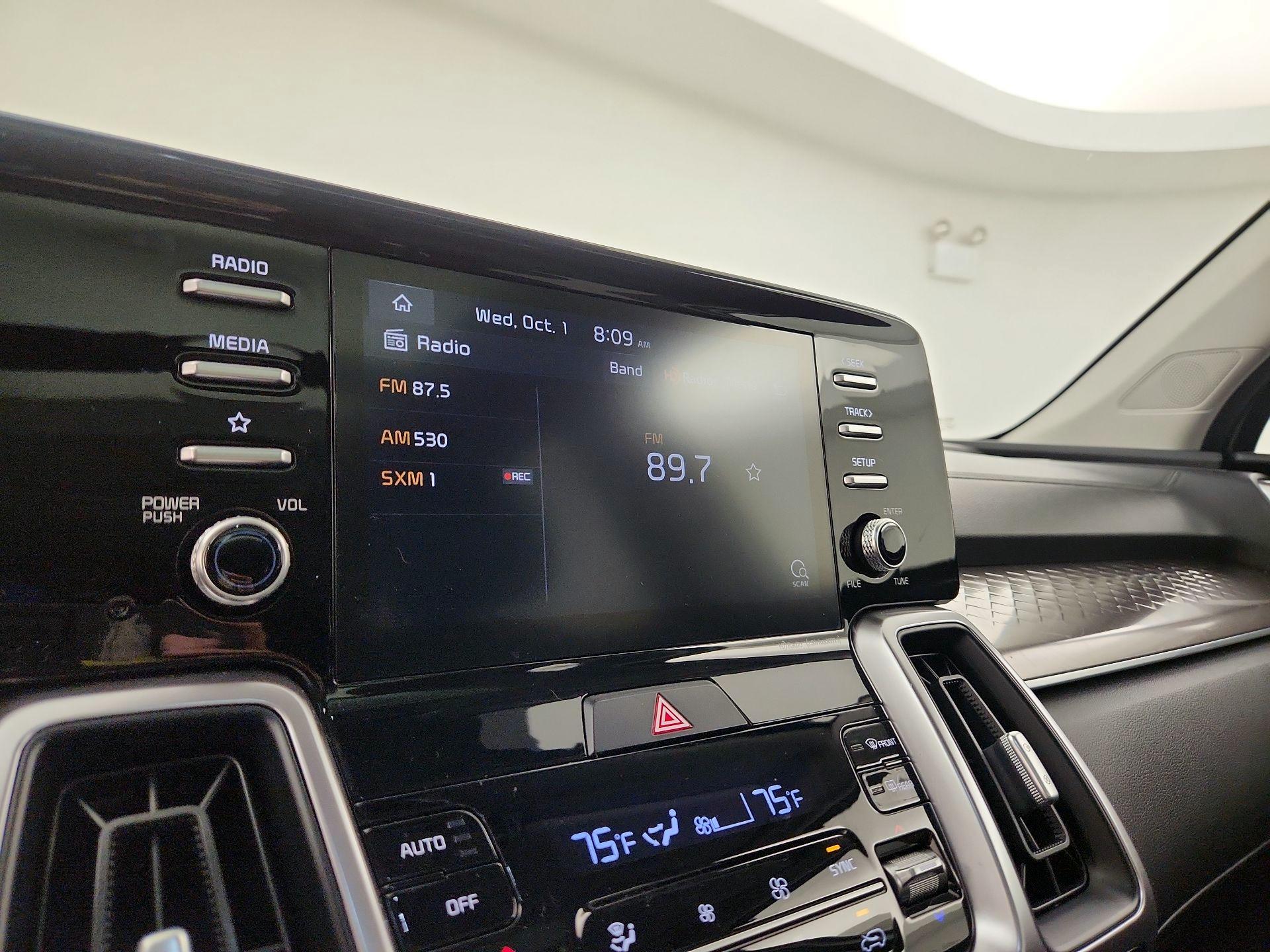 Thumbnail: 2021 Kia Sorento - 15