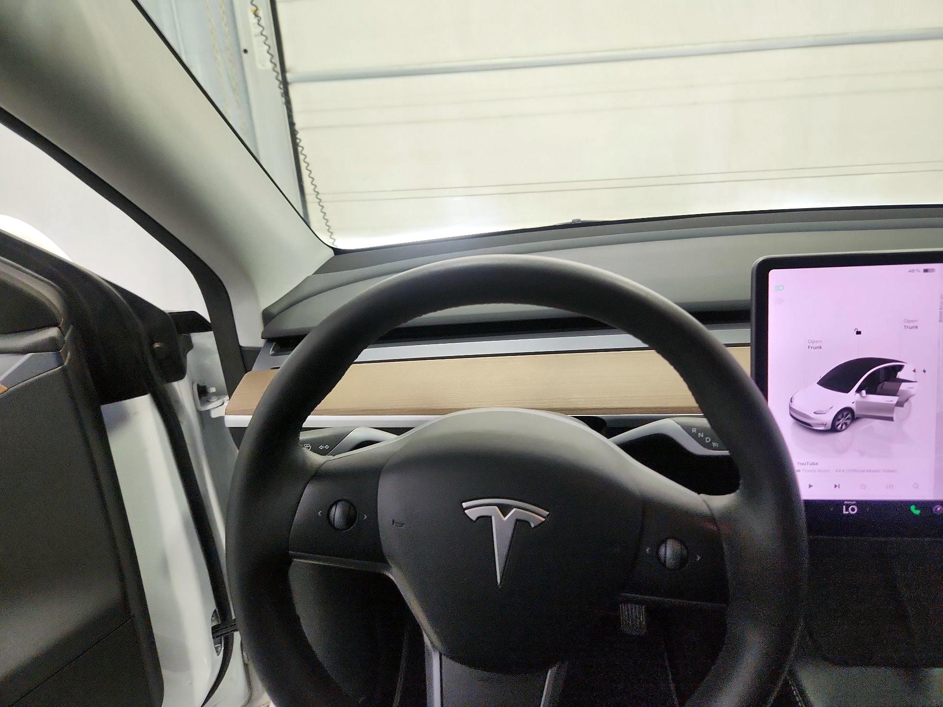Thumbnail: 2023 Tesla Model Y - 10