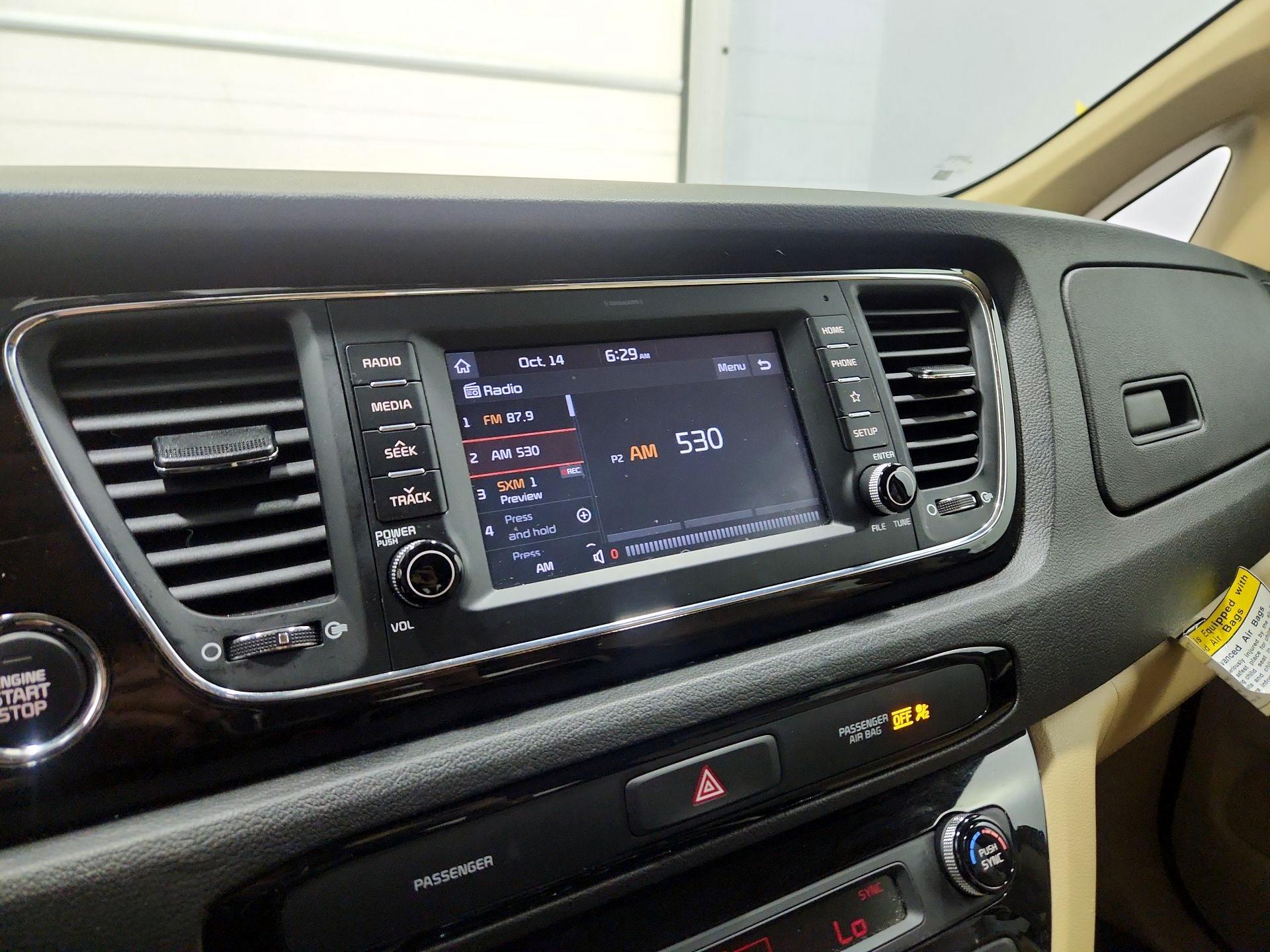 Thumbnail: 2020 Kia Sedona - 15