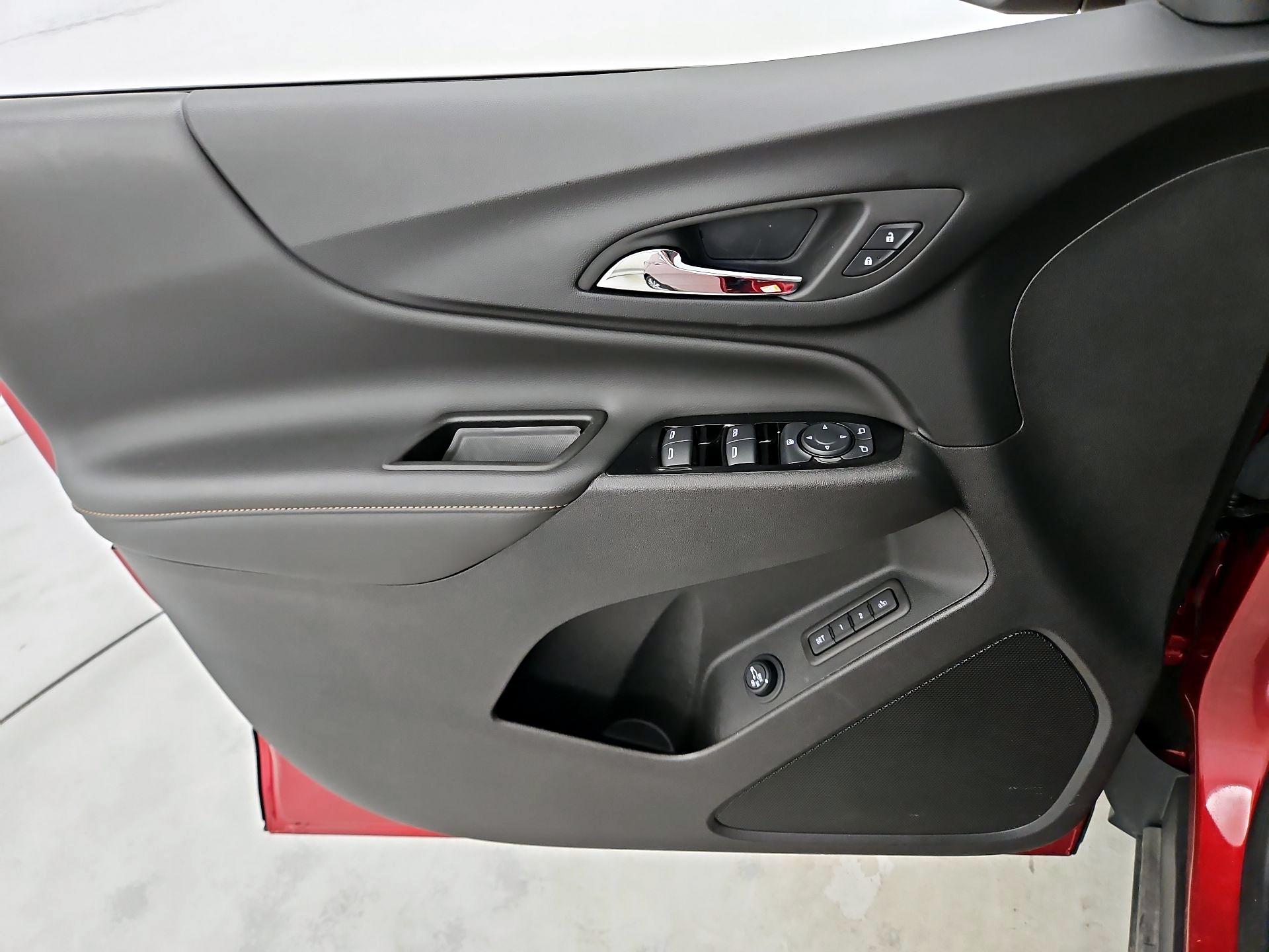 Thumbnail: 2024 Chevrolet Equinox - 12