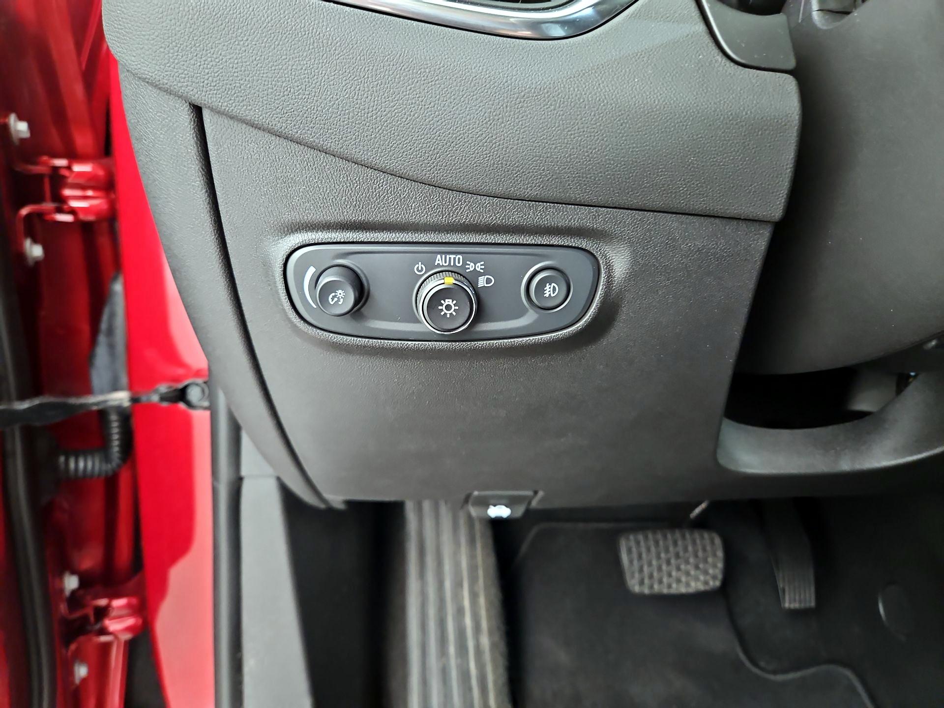 Thumbnail: 2024 Chevrolet Equinox - 13