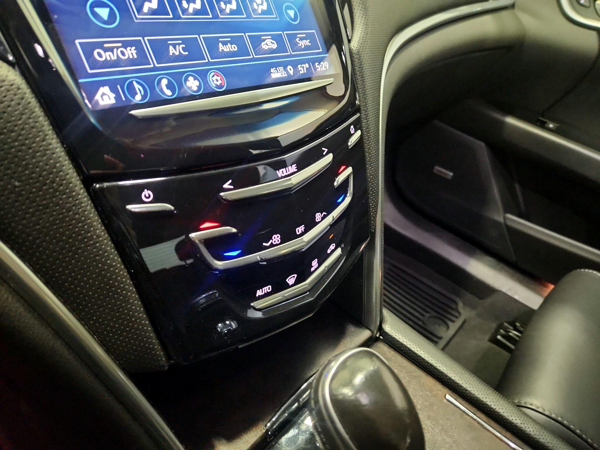 Thumbnail: 2019 Cadillac XTS - 16