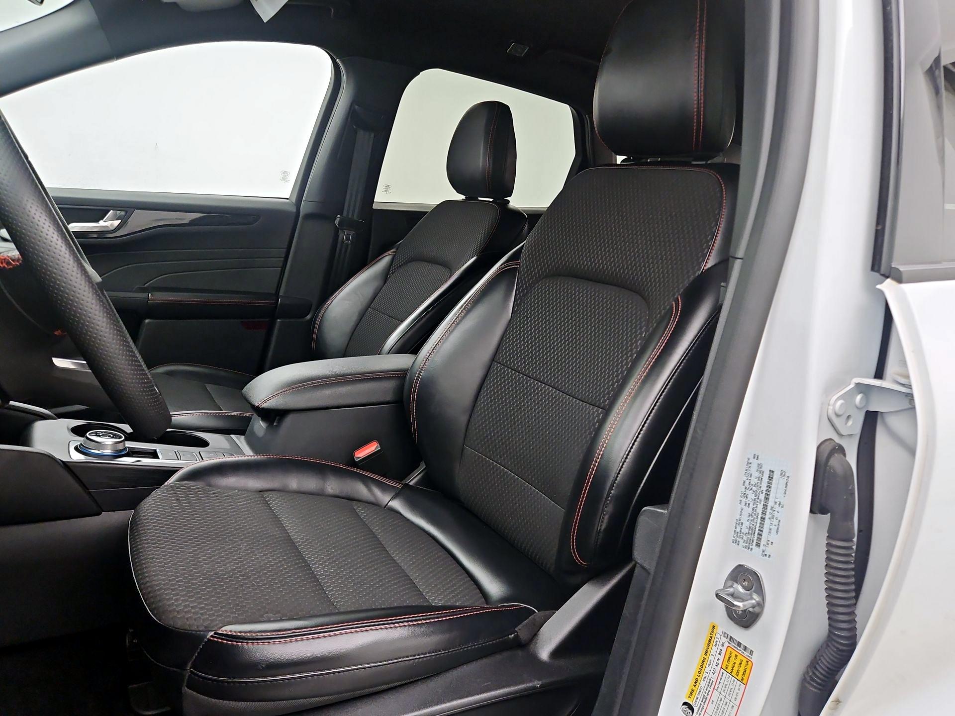 Thumbnail: 2023 Ford Escape - 11