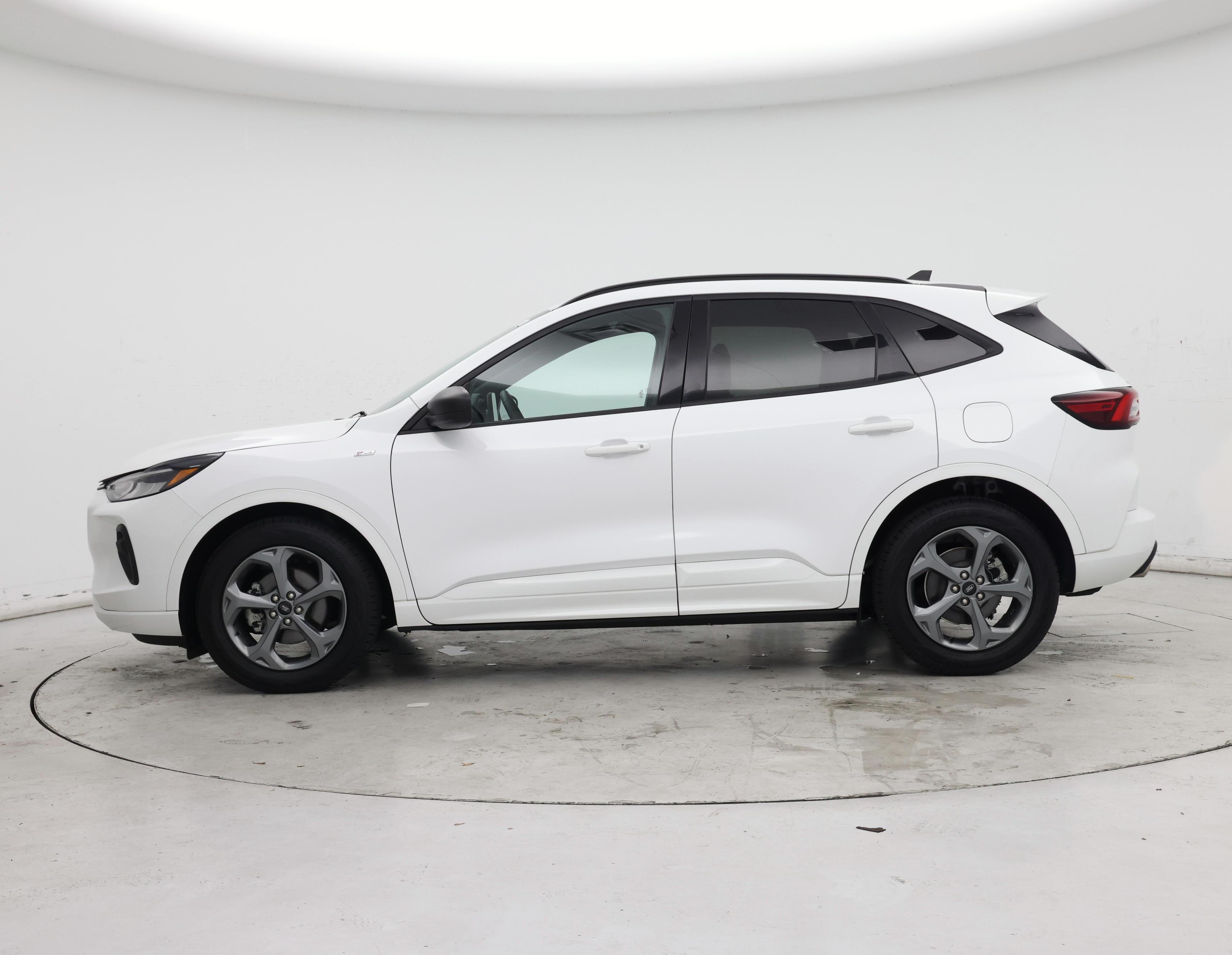 Thumbnail: 2023 Ford Escape - 3