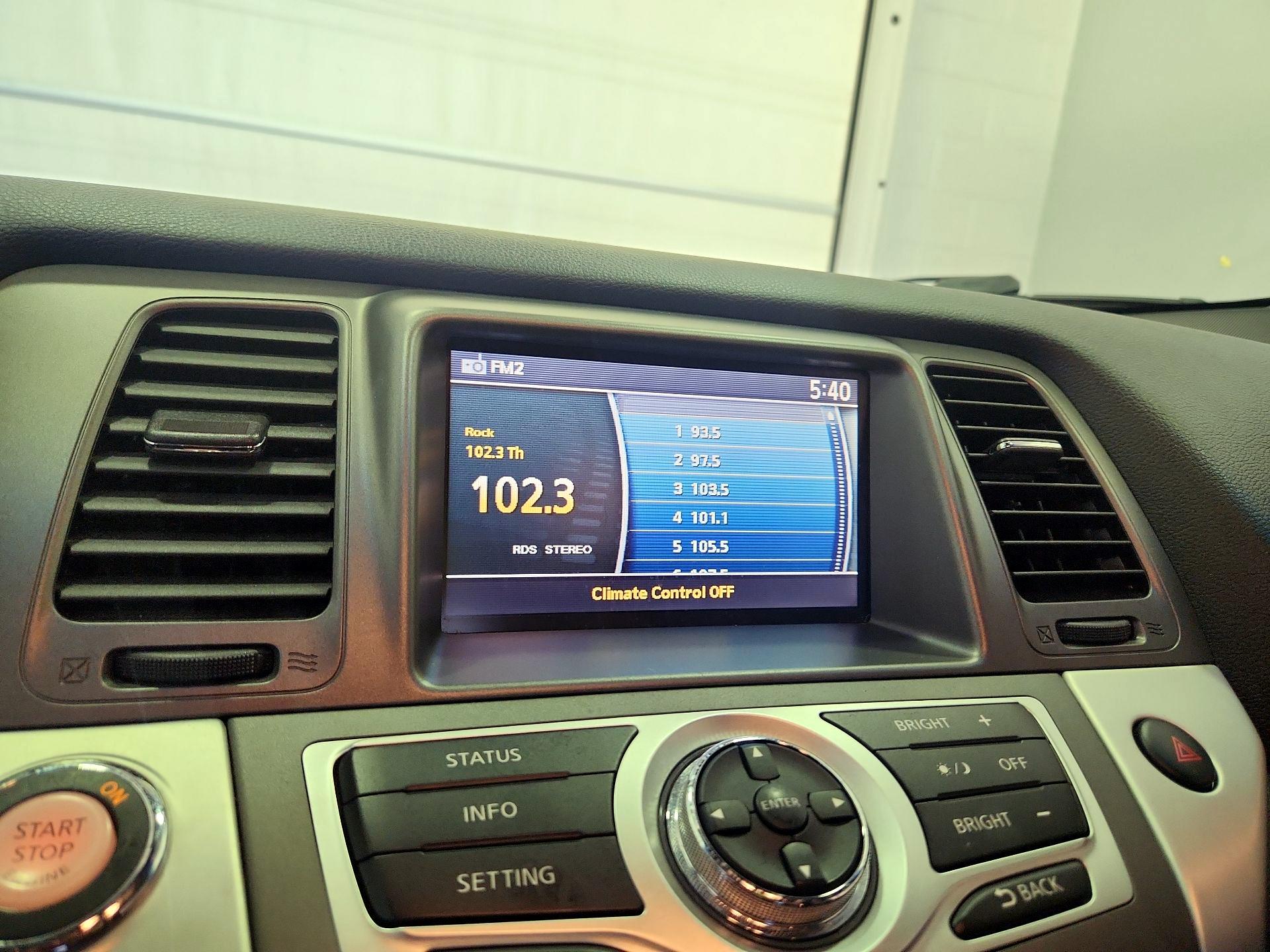 Thumbnail: 2014 Nissan Murano - 15
