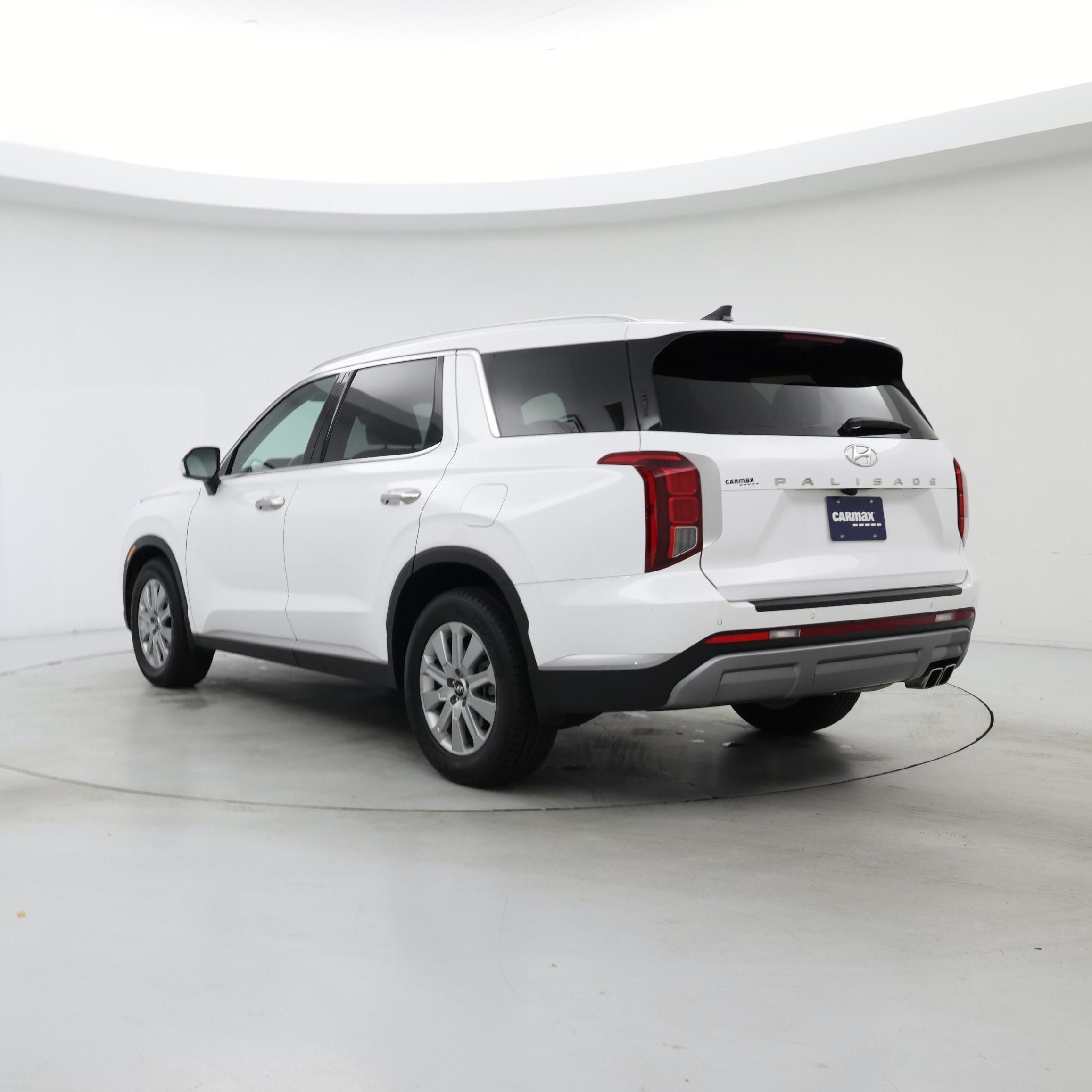 Thumbnail: 2023 Hyundai Palisade - 2