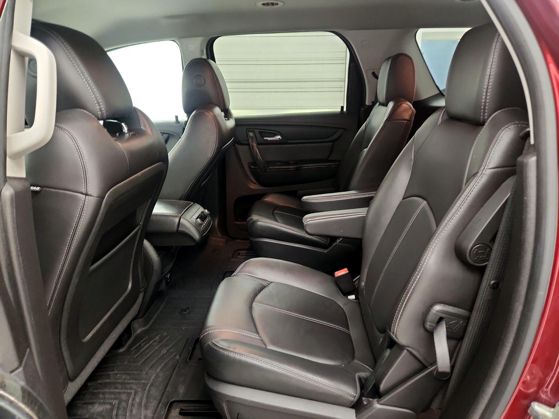 Thumbnail: 2016 GMC Acadia - 19
