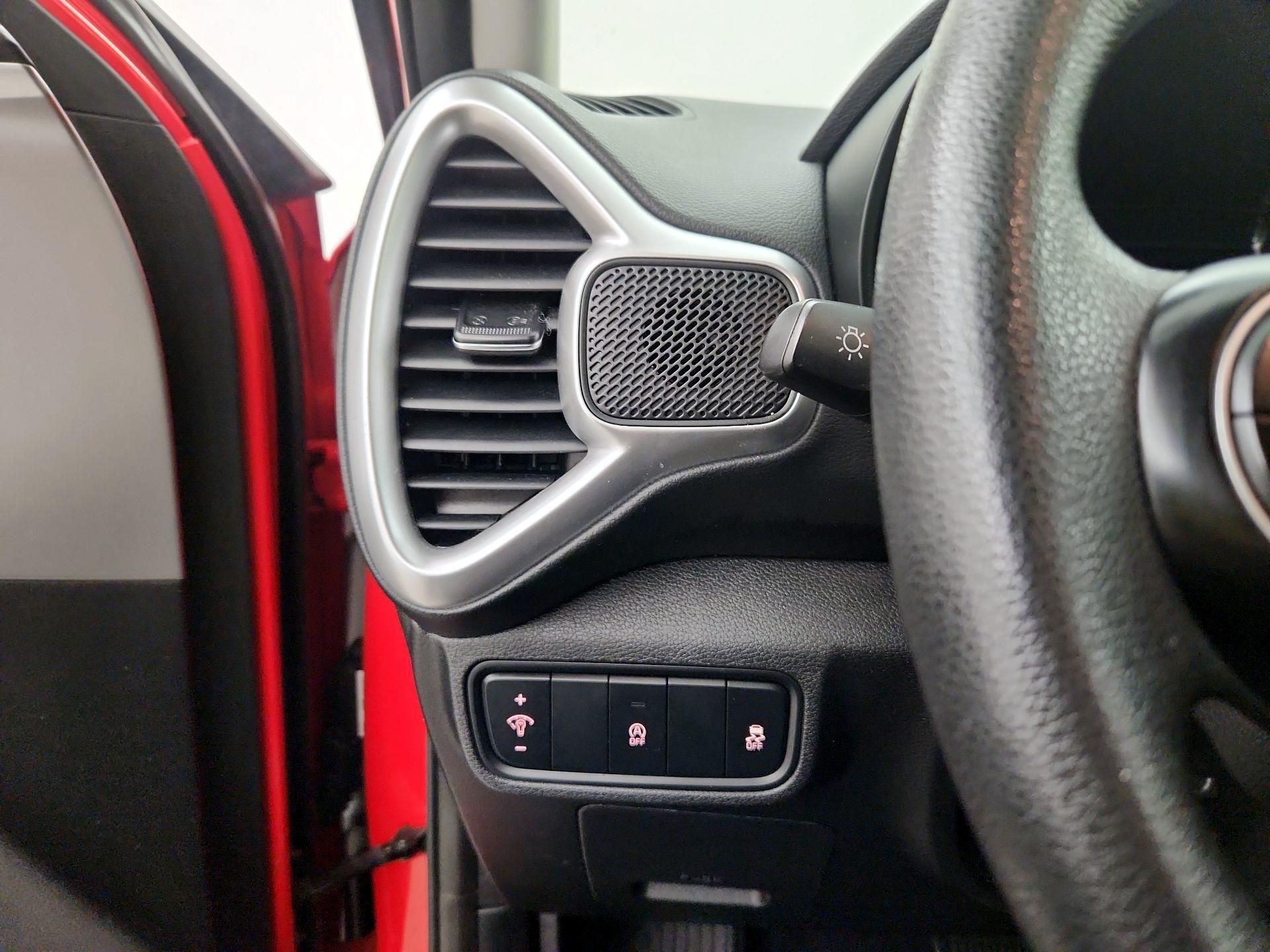 Thumbnail: 2020 Kia Soul - 13