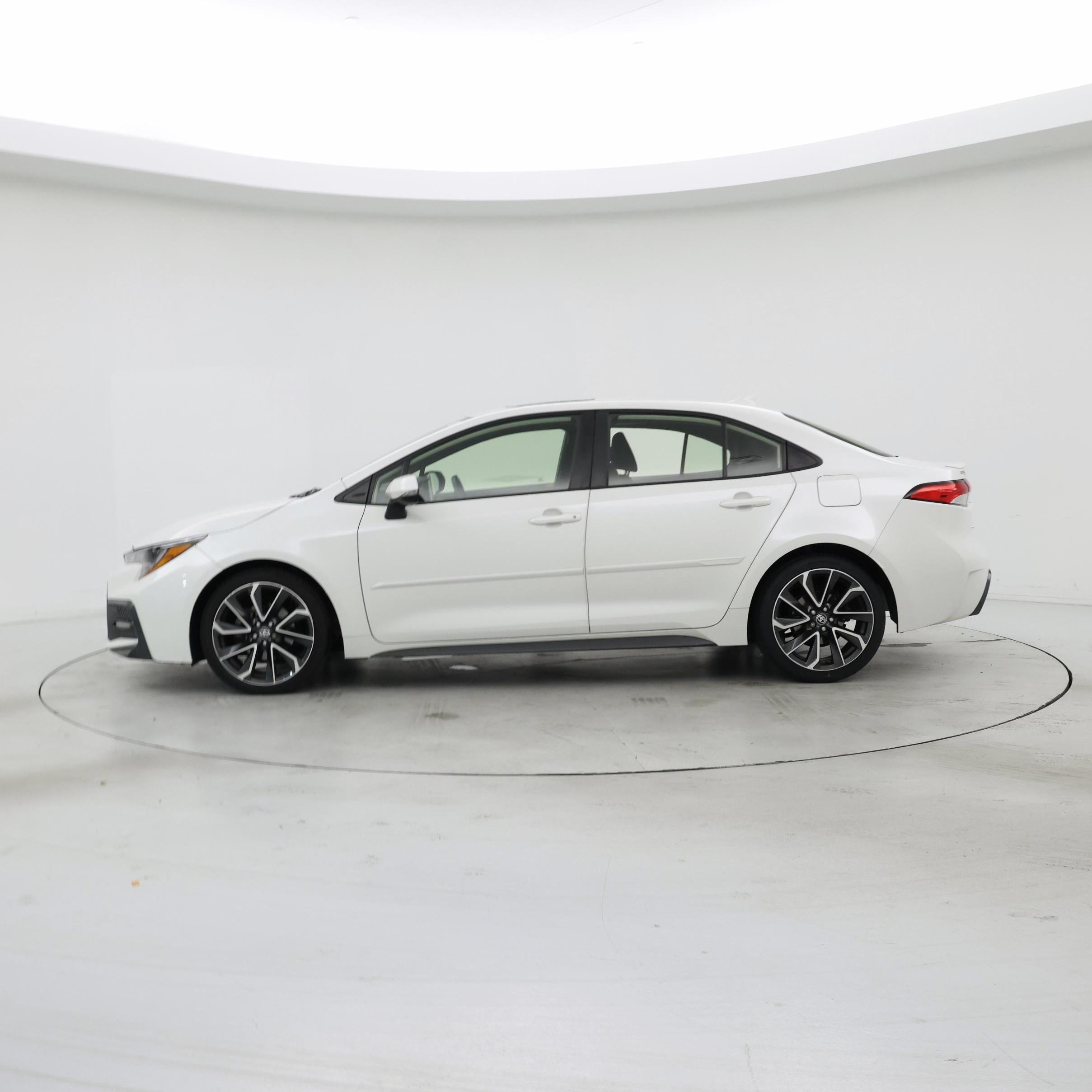 Thumbnail: 2020 Toyota Corolla - 3