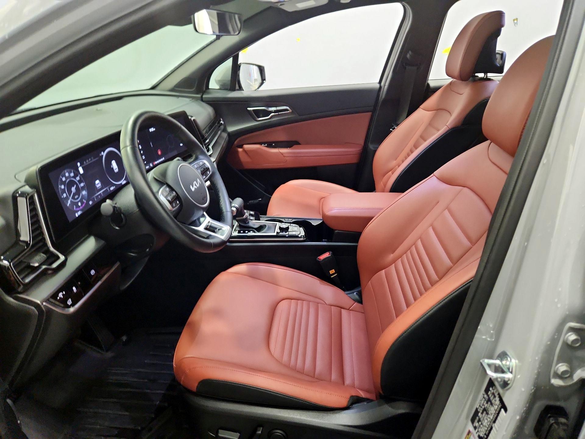 Thumbnail: 2025 Kia Sportage - 11