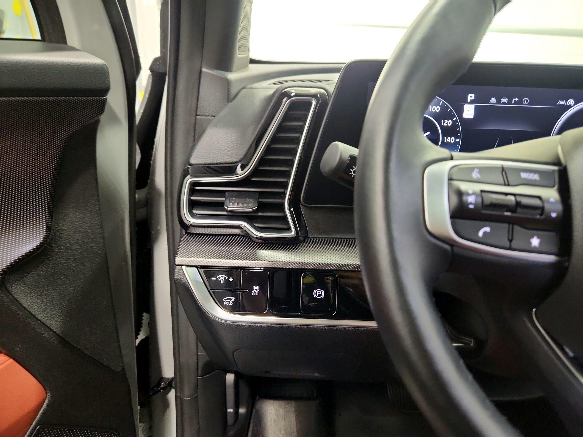 Thumbnail: 2025 Kia Sportage - 13