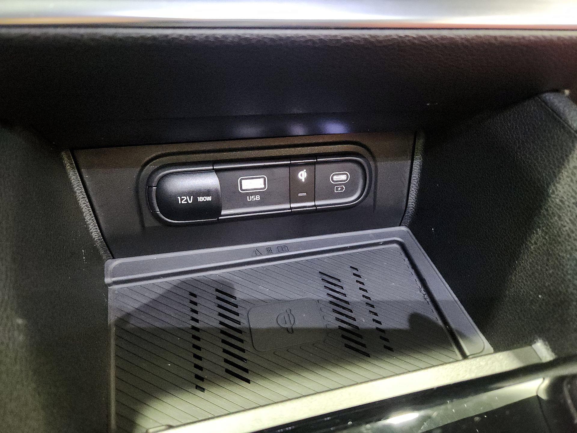 Thumbnail: 2025 Kia Sportage - 19