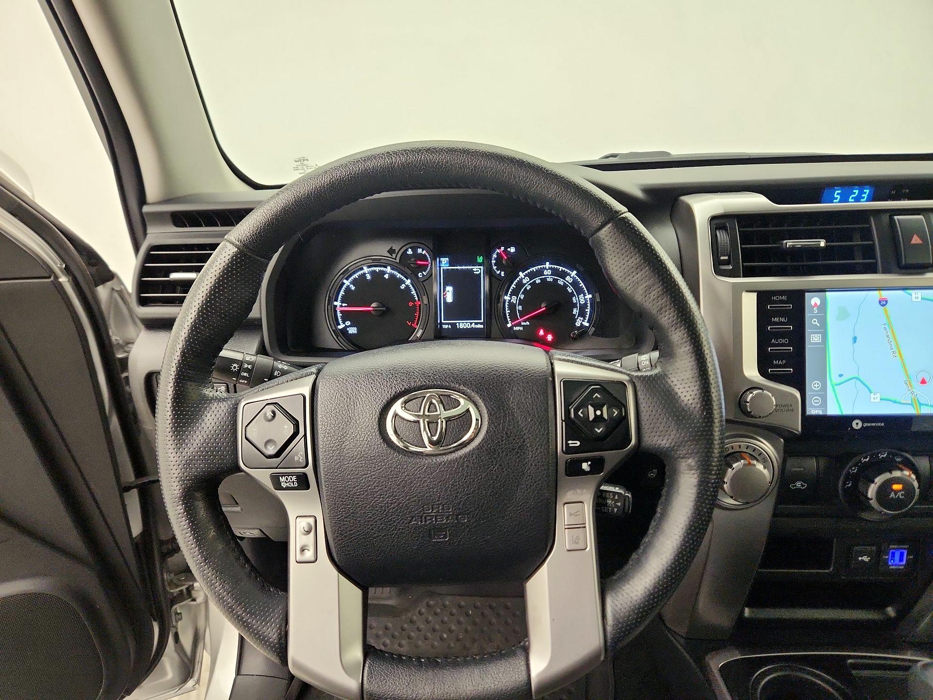 Thumbnail: 2023 Toyota 4Runner - 10