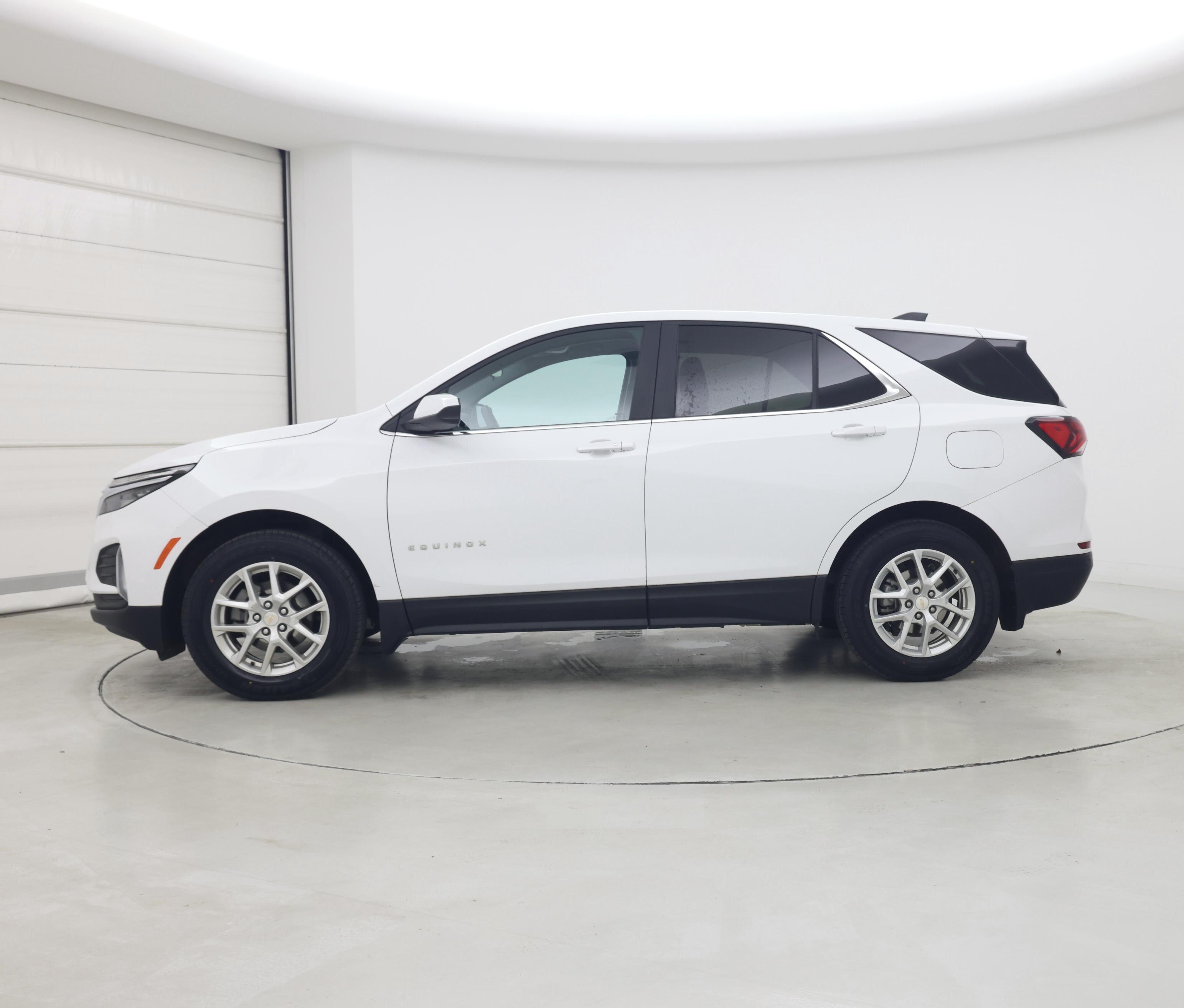 Thumbnail: 2023 Chevrolet Equinox - 3
