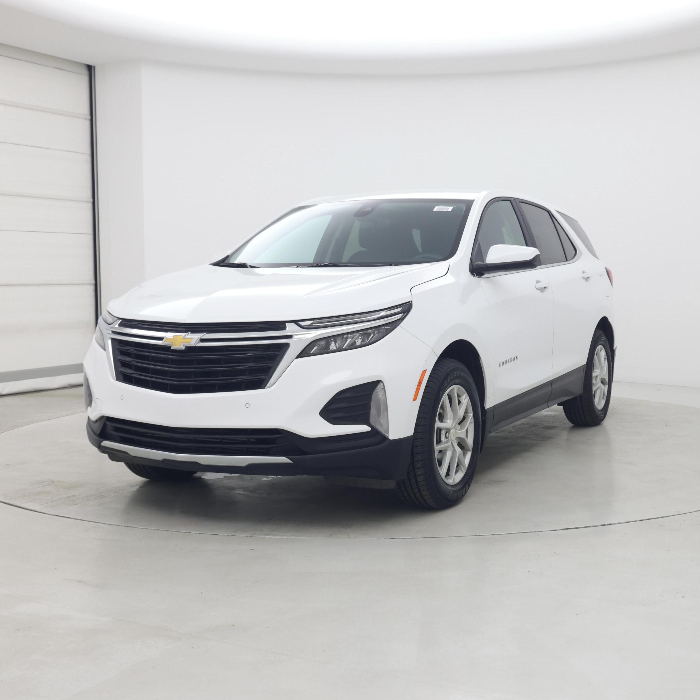 Thumbnail: 2023 Chevrolet Equinox - 4