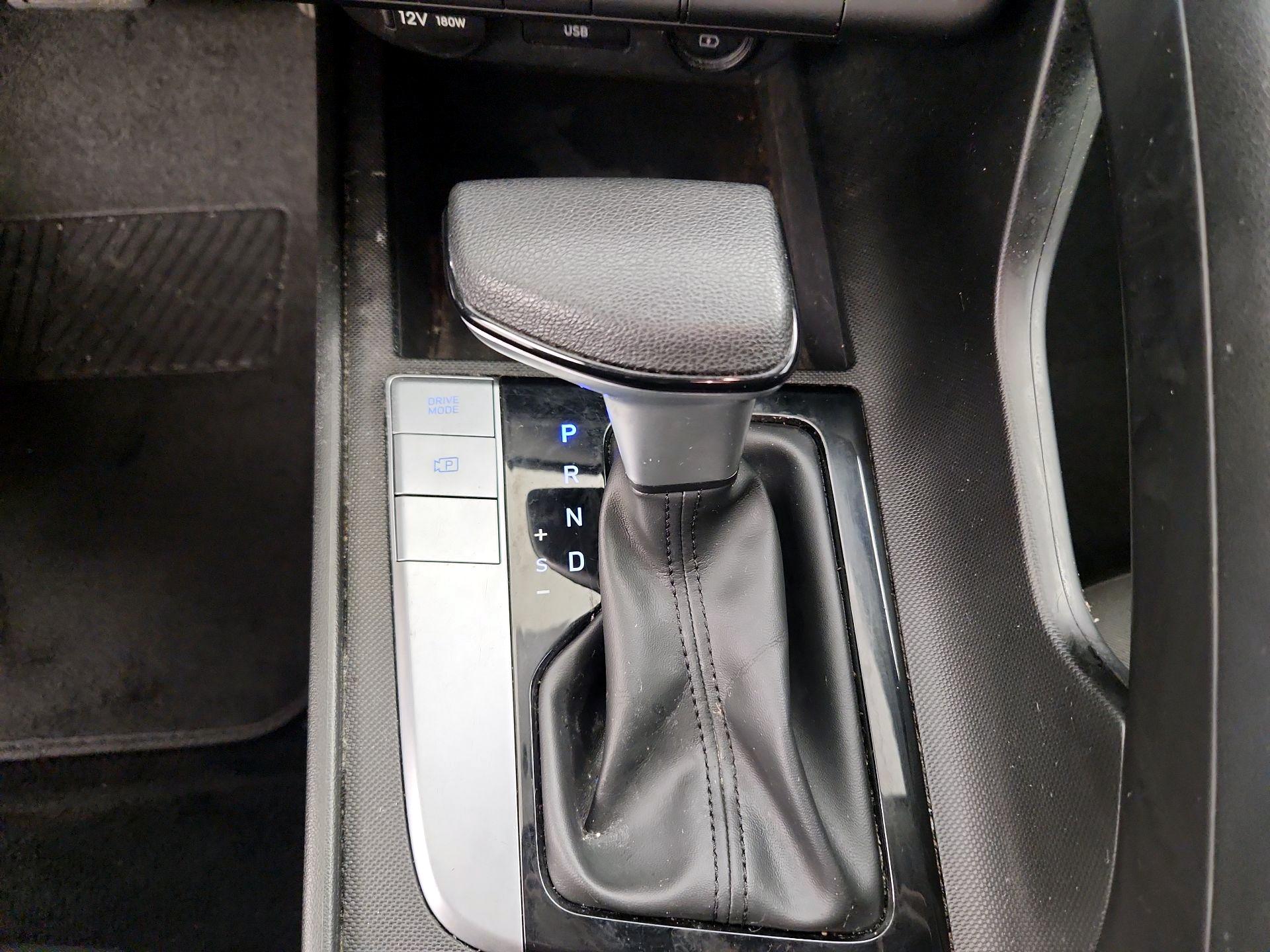 Thumbnail: 2023 Hyundai Elantra - 17