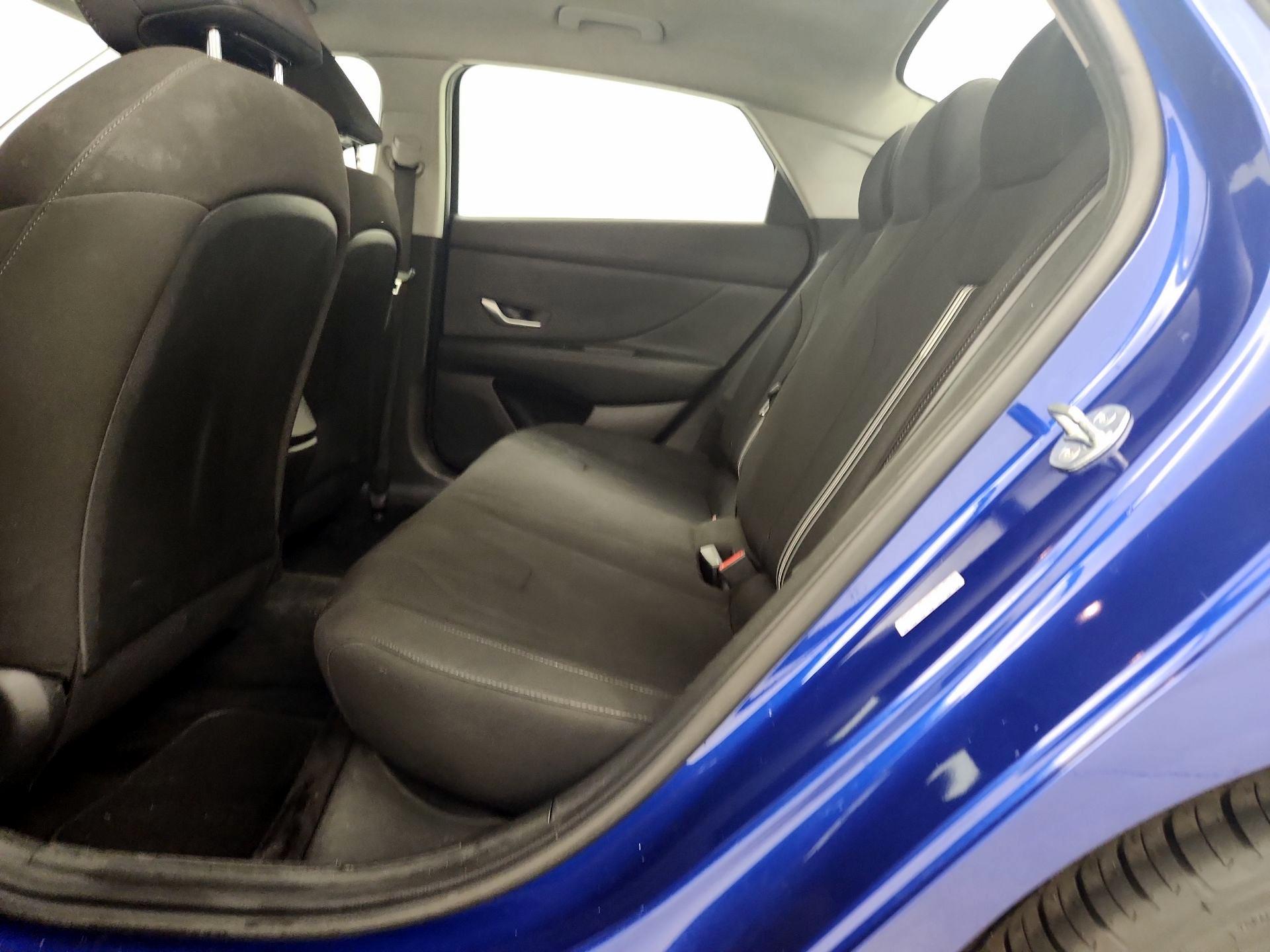 Thumbnail: 2023 Hyundai Elantra - 19