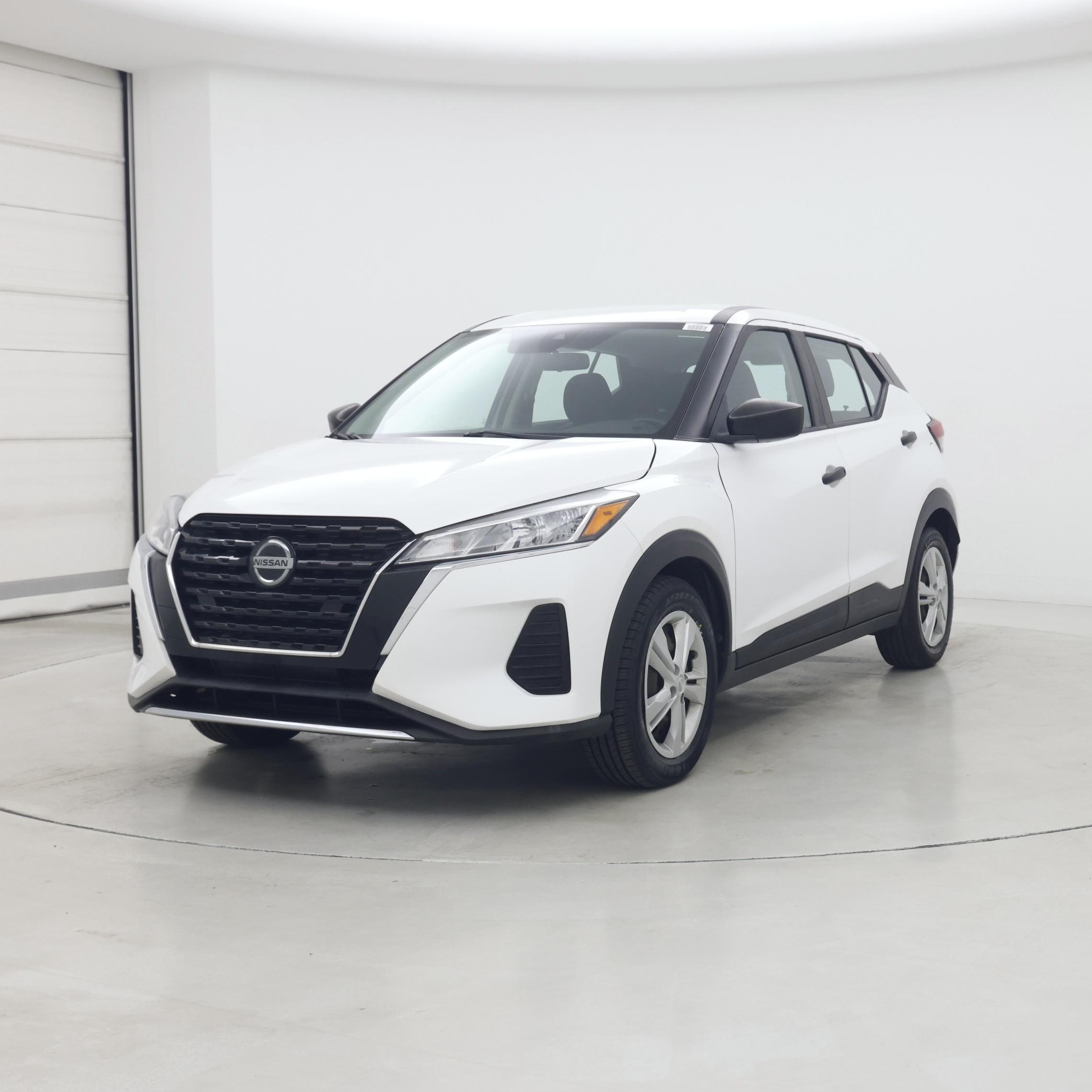 Thumbnail: 2021 Nissan Kicks - 4
