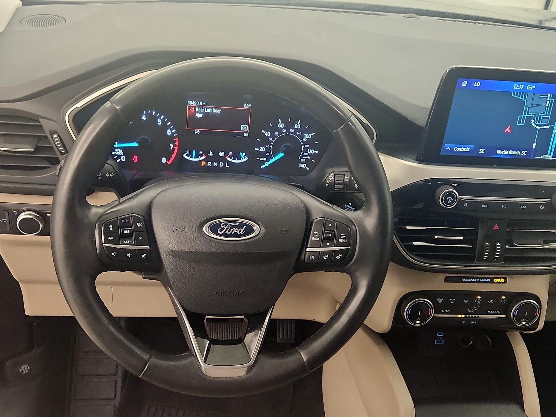 Thumbnail: 2022 Ford Escape - 10