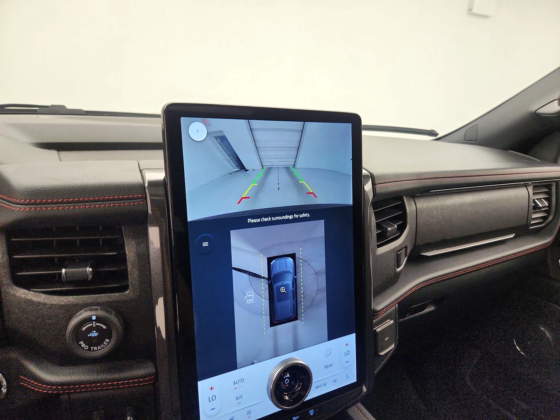 Thumbnail: 2023 Ford Expedition MAX - 15