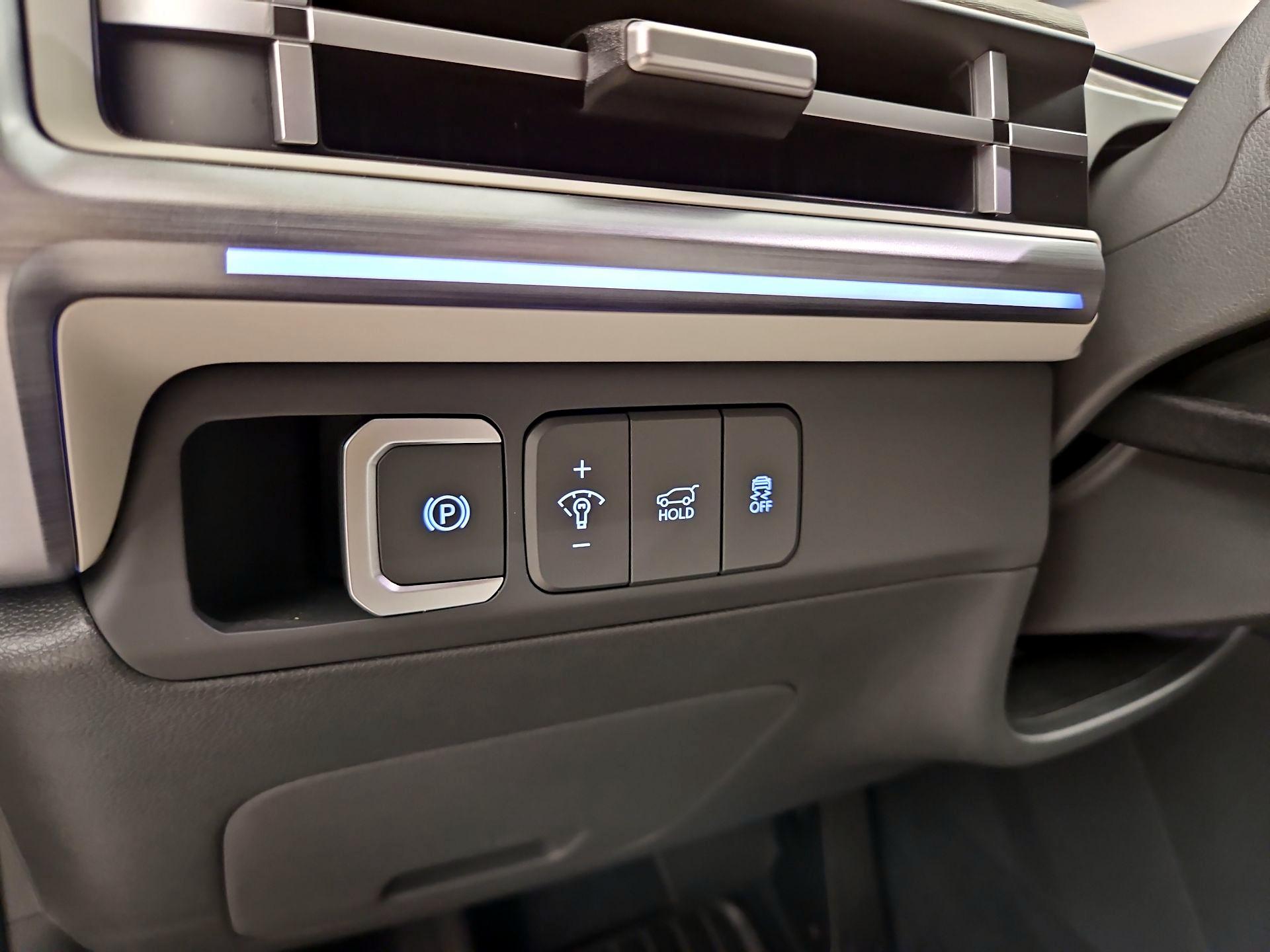 Thumbnail: 2024 Hyundai Santa Fe - 13