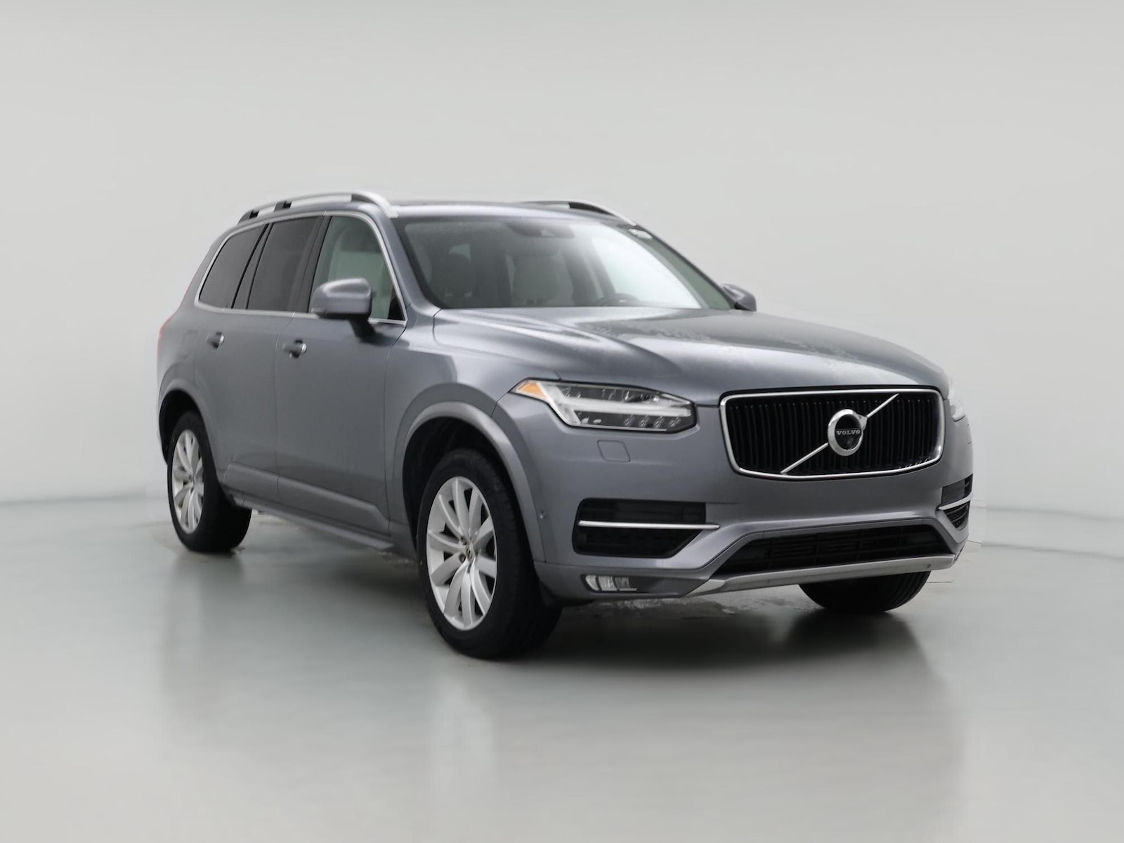 2018 Volvo XC90 Momentum