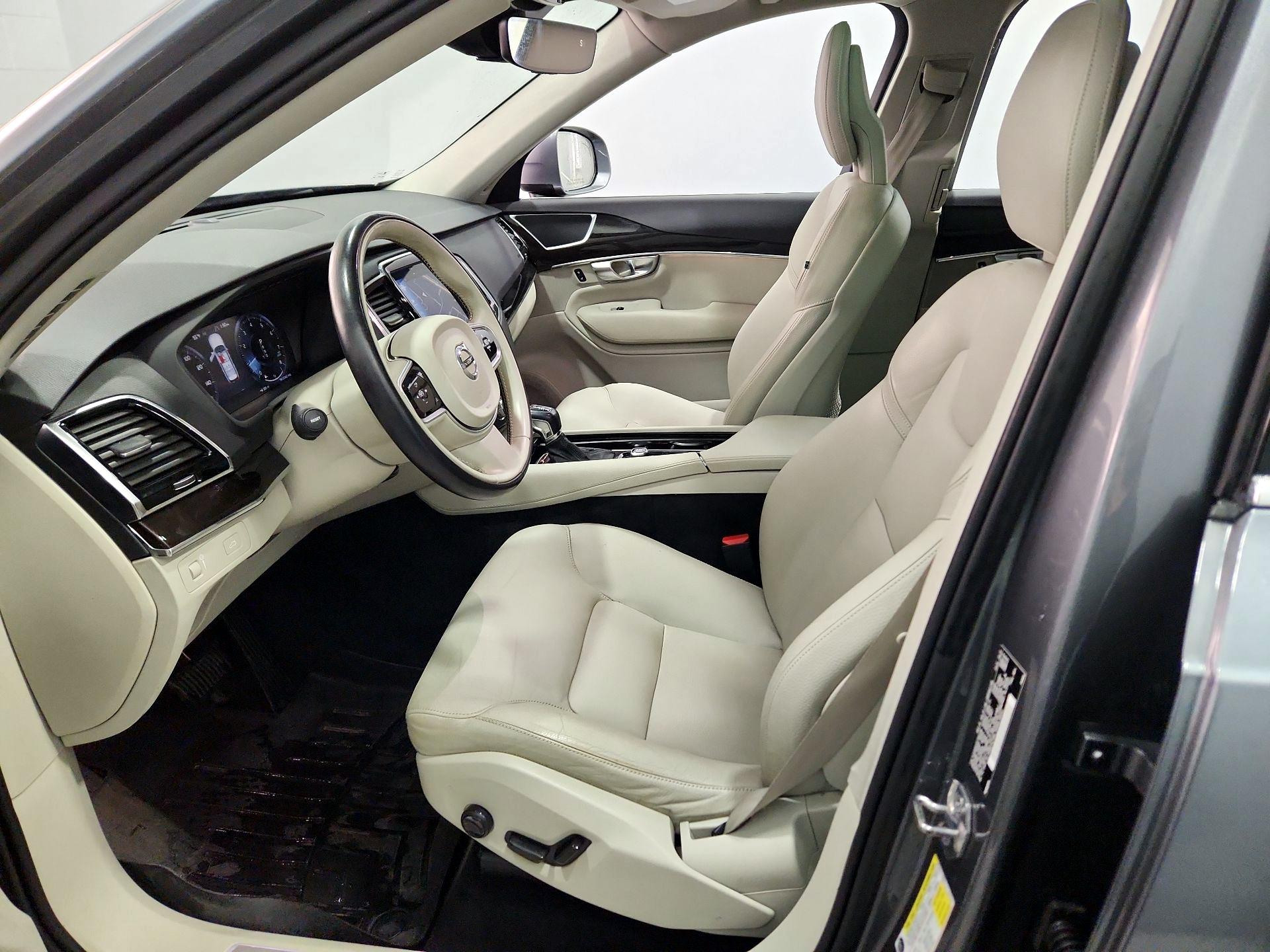 Thumbnail: 2018 Volvo XC90 - 11