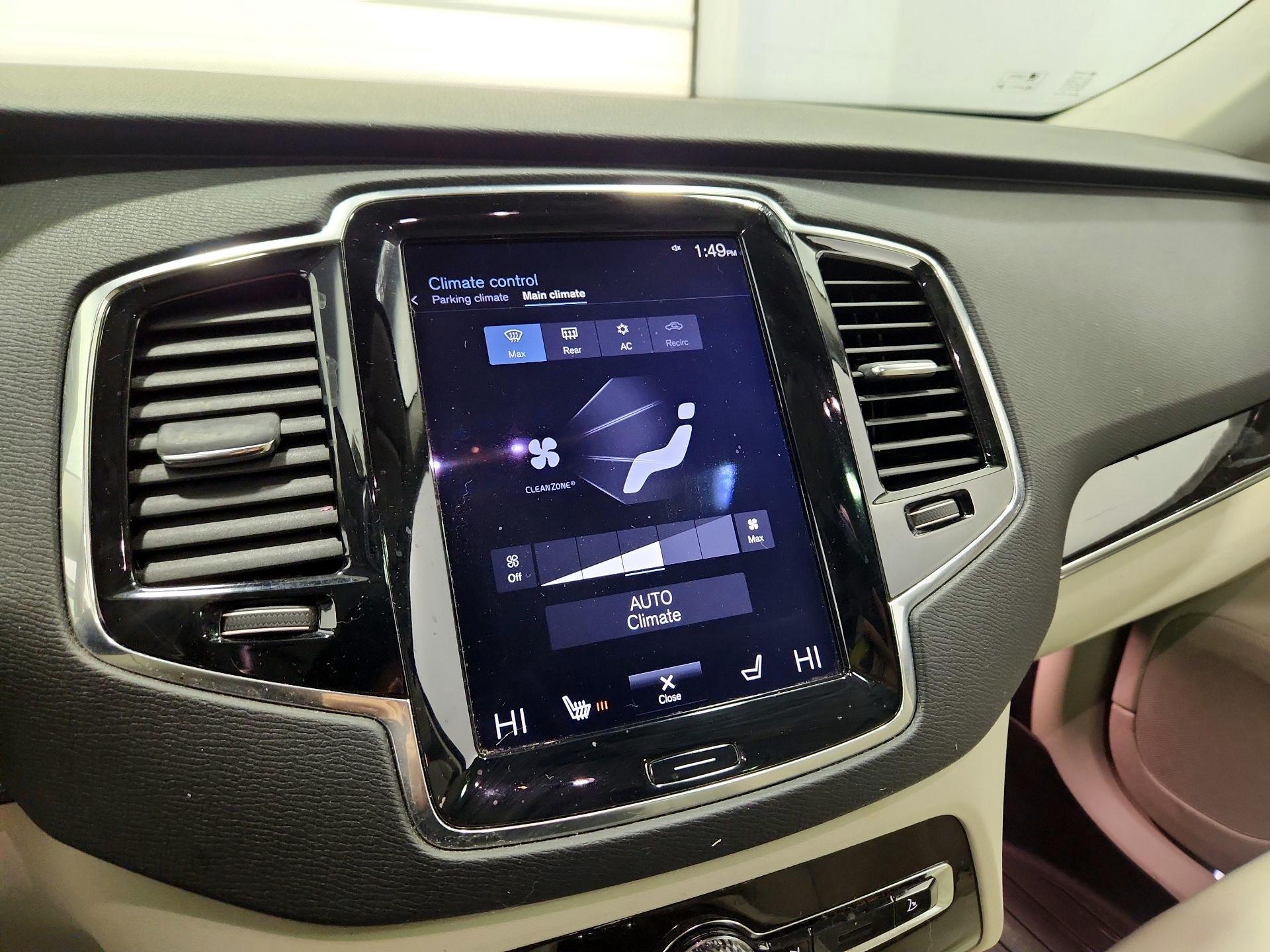 Thumbnail: 2018 Volvo XC90 - 17