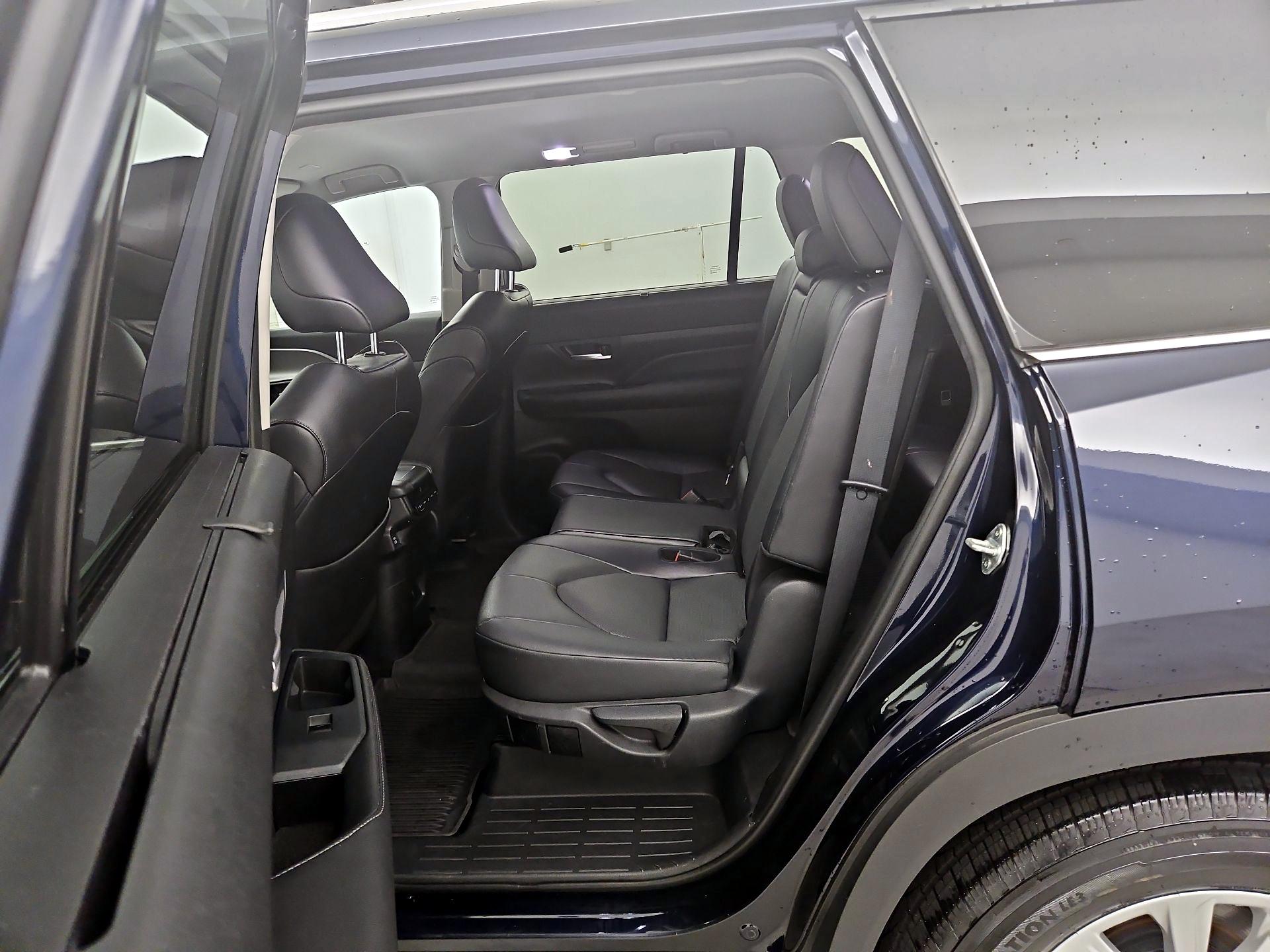 Thumbnail: 2024 Toyota Grand Highlander - 19