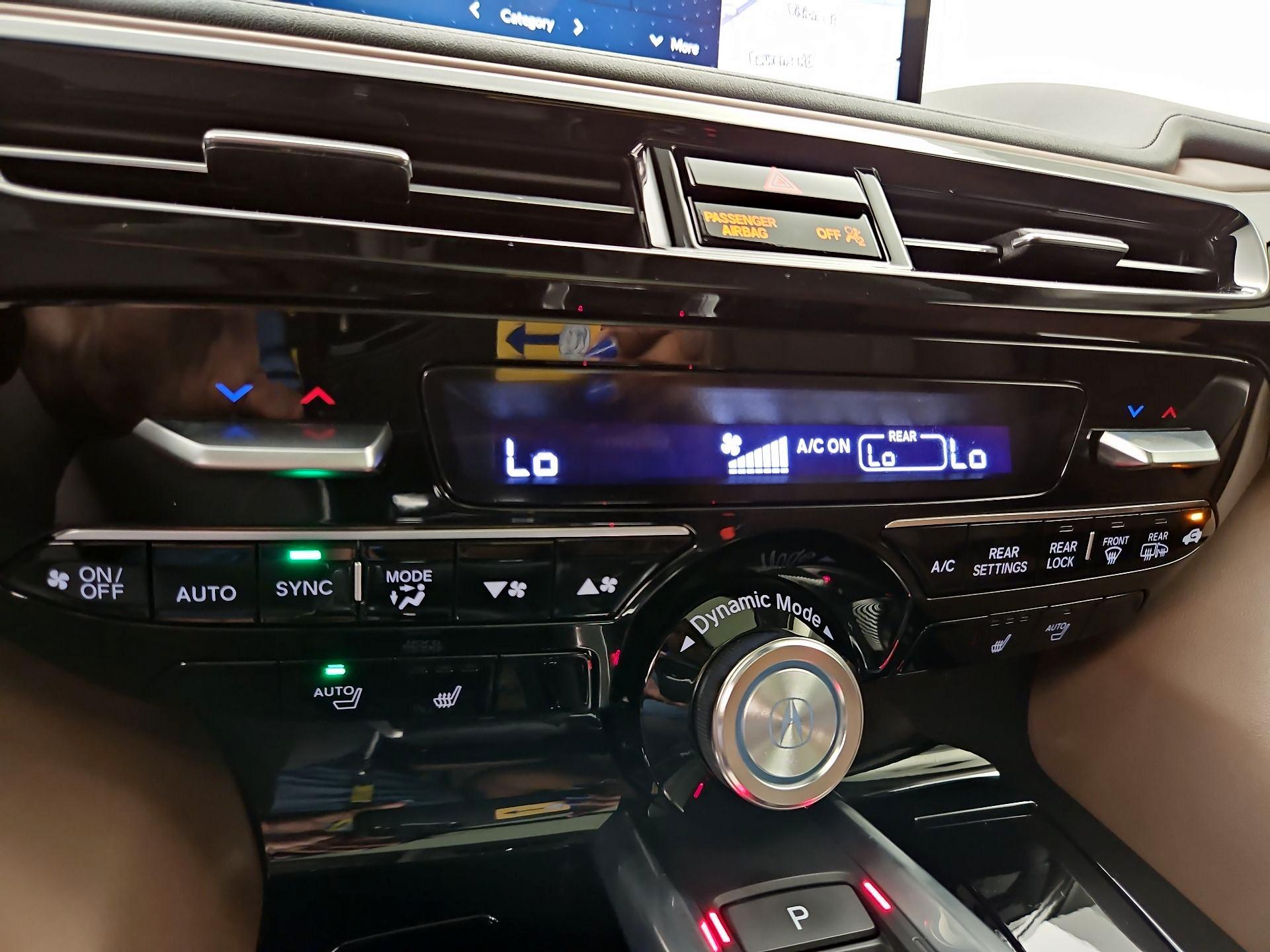 Thumbnail: 2023 Acura MDX - 17