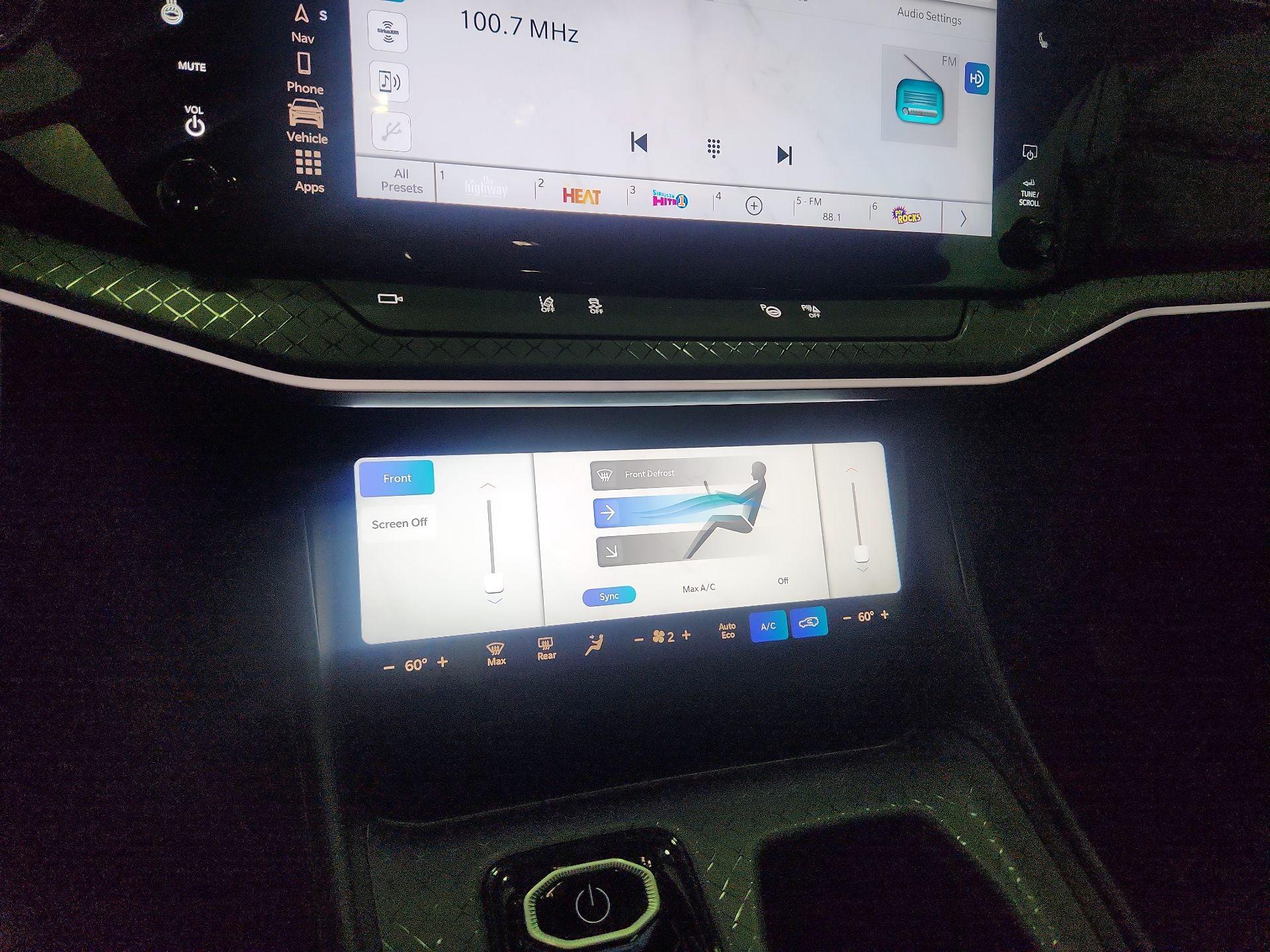 Thumbnail: 2025 Jeep Wagoneer S - 16