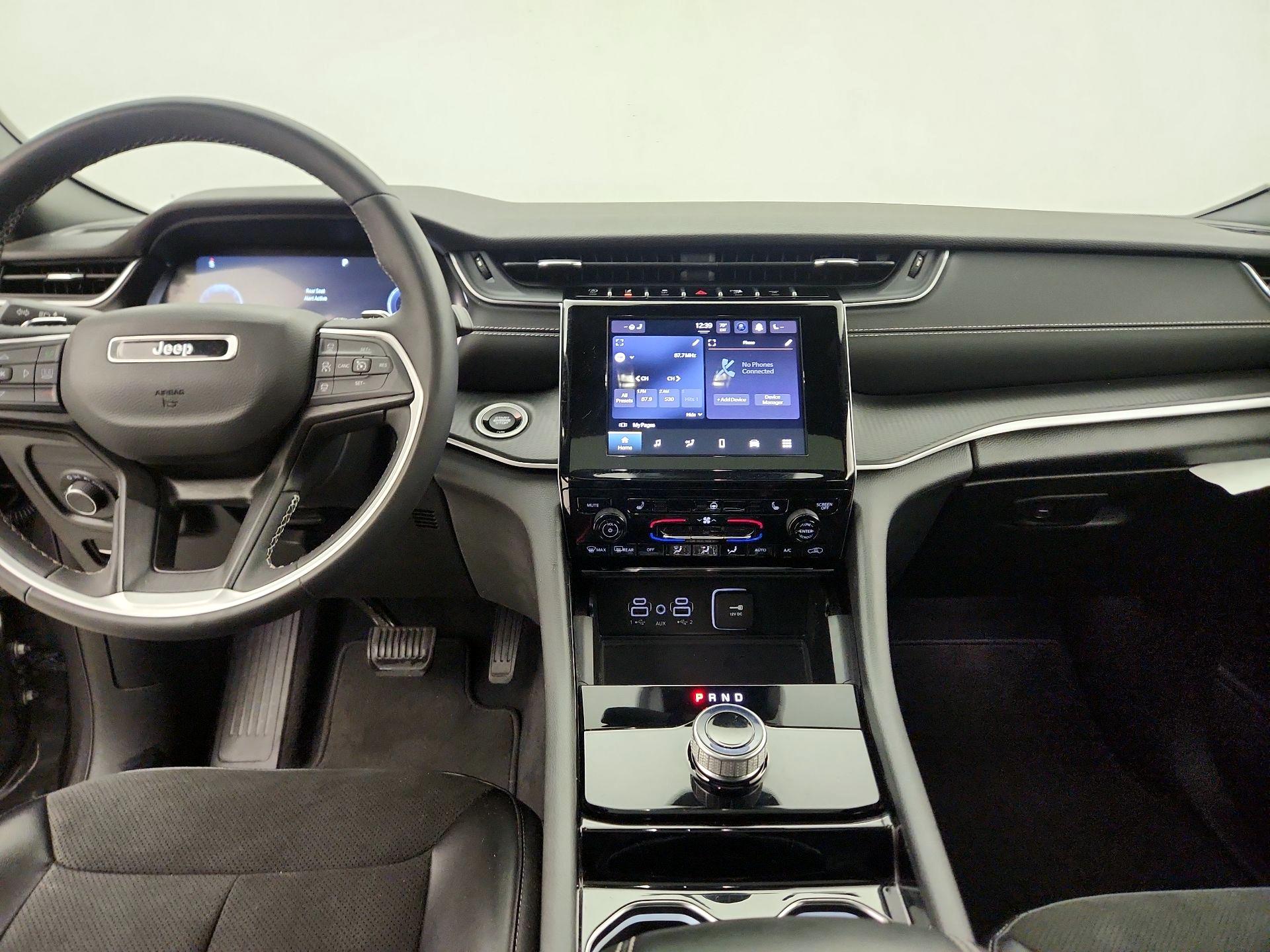 Thumbnail: 2023 Jeep Grand Cherokee - 9