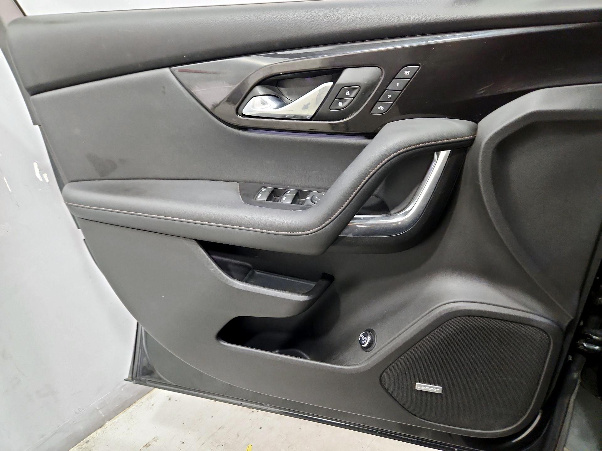 Thumbnail: 2019 Chevrolet Blazer - 12