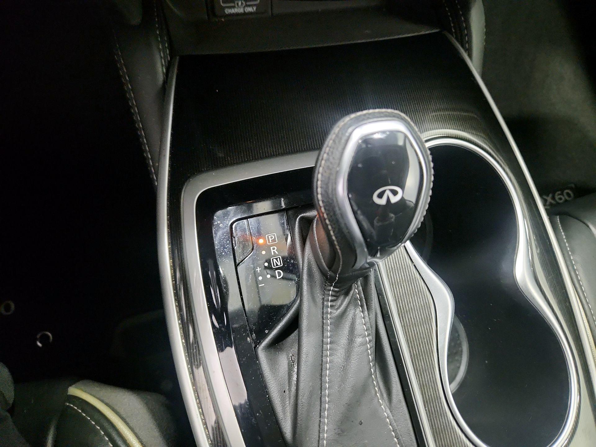 Thumbnail: 2020 INFINITI QX60 - 17