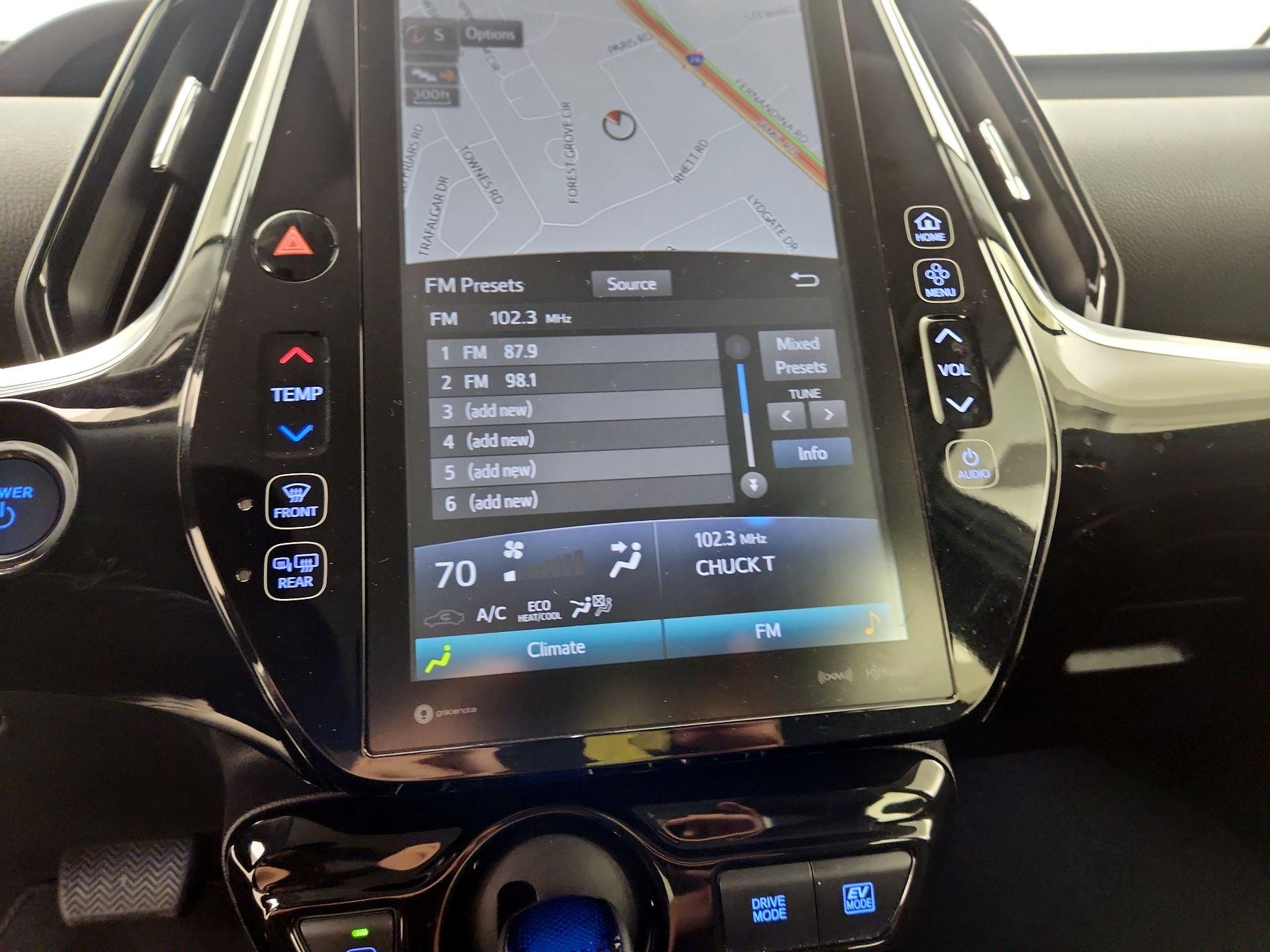 Thumbnail: 2018 Toyota Prius - 16