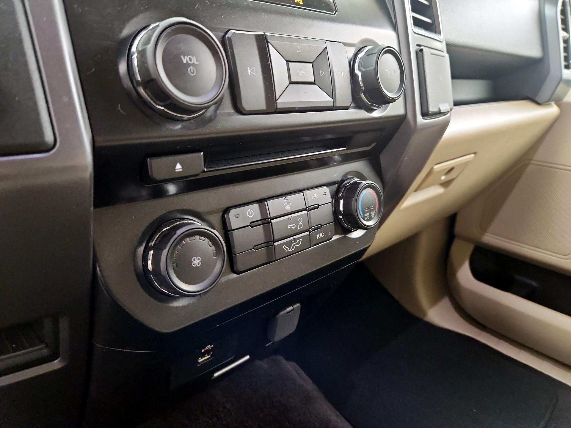 Thumbnail: 2016 Ford F-150 - 15