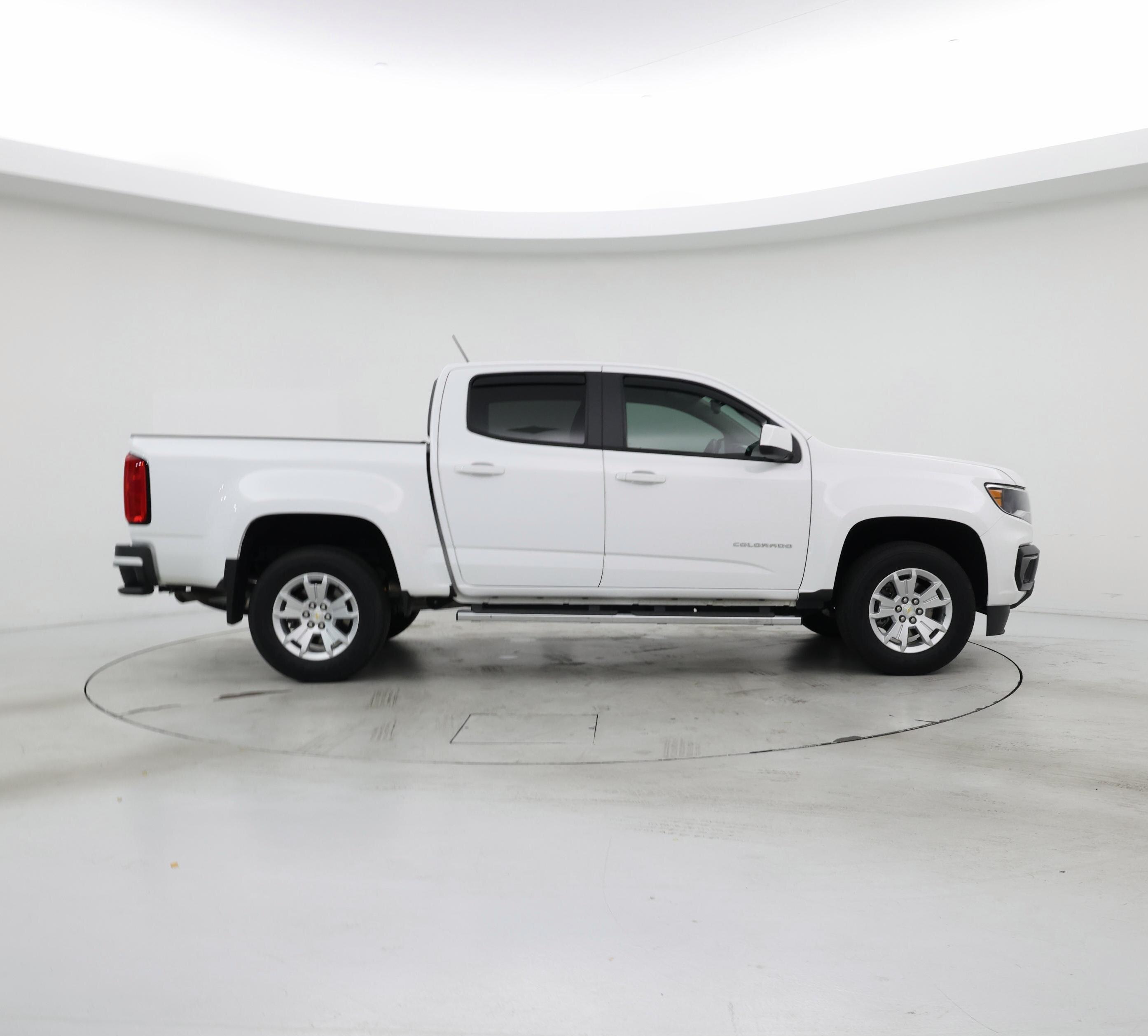Thumbnail: 2022 Chevrolet Colorado - 7