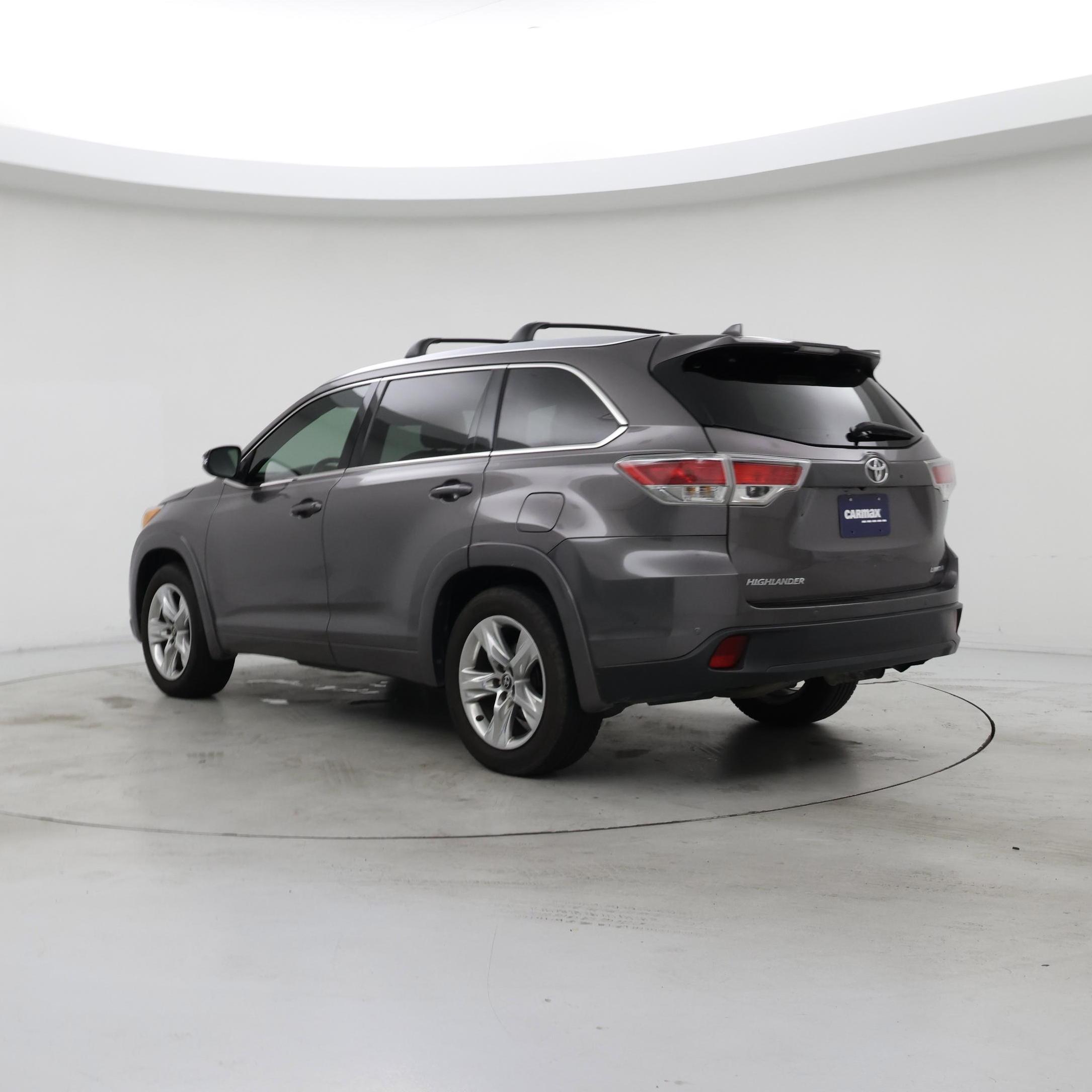 Thumbnail: 2016 Toyota Highlander - 2