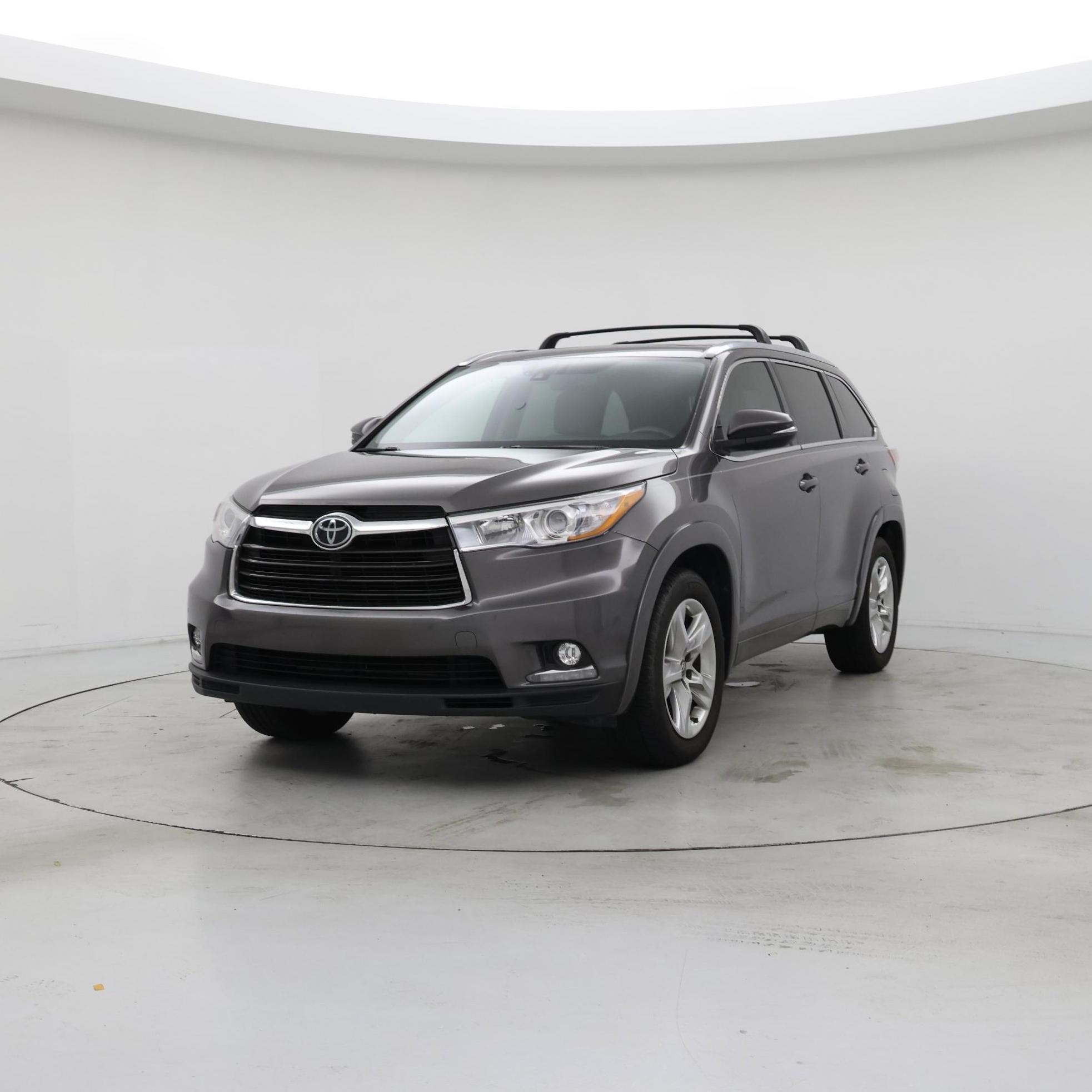 Thumbnail: 2016 Toyota Highlander - 4