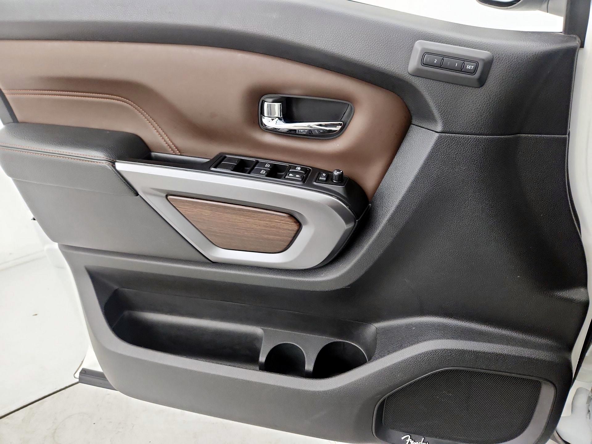 Thumbnail: 2019 Nissan Titan - 12