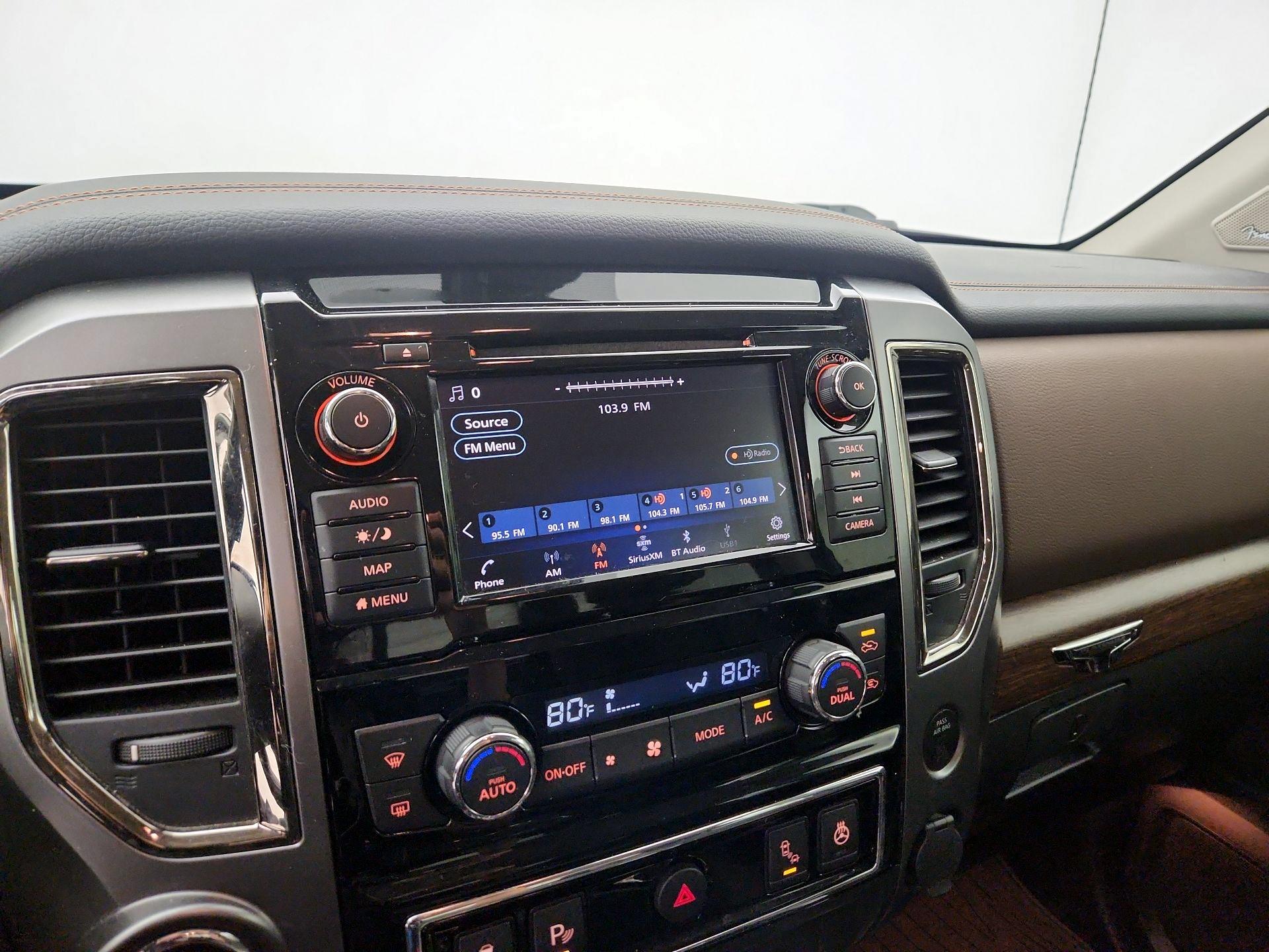 Thumbnail: 2019 Nissan Titan - 16