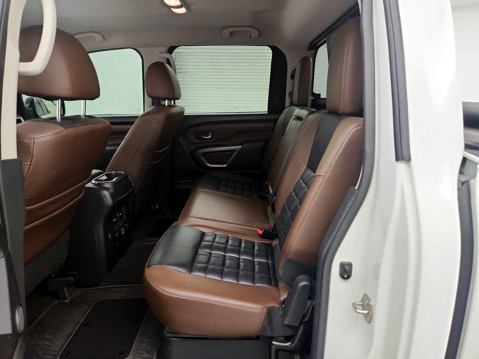 Thumbnail: 2019 Nissan Titan - 20