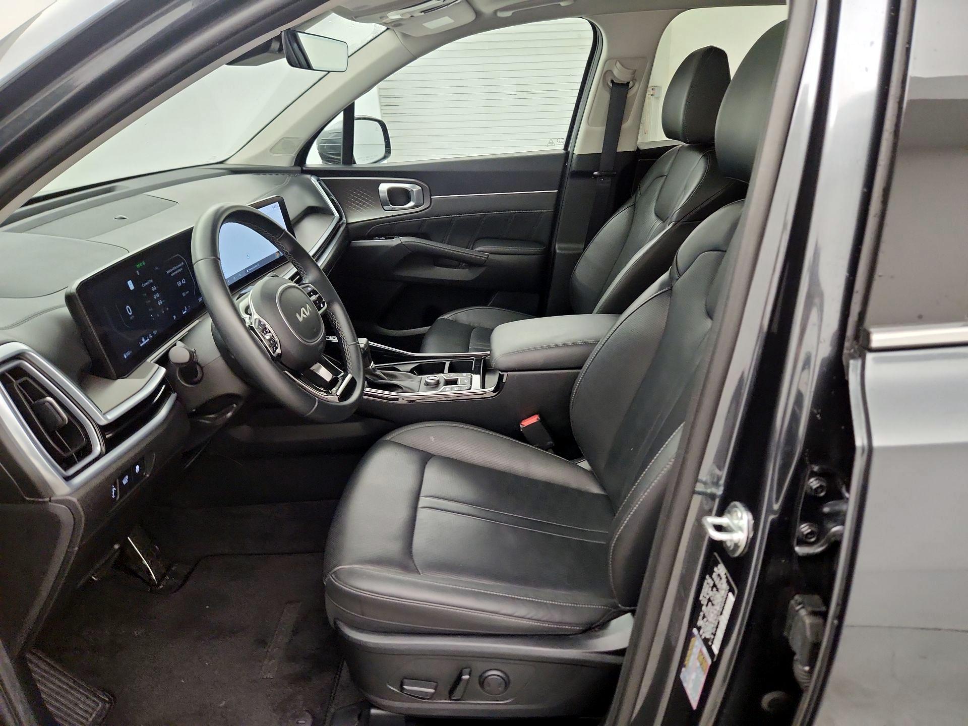 Thumbnail: 2025 Kia Sorento - 11