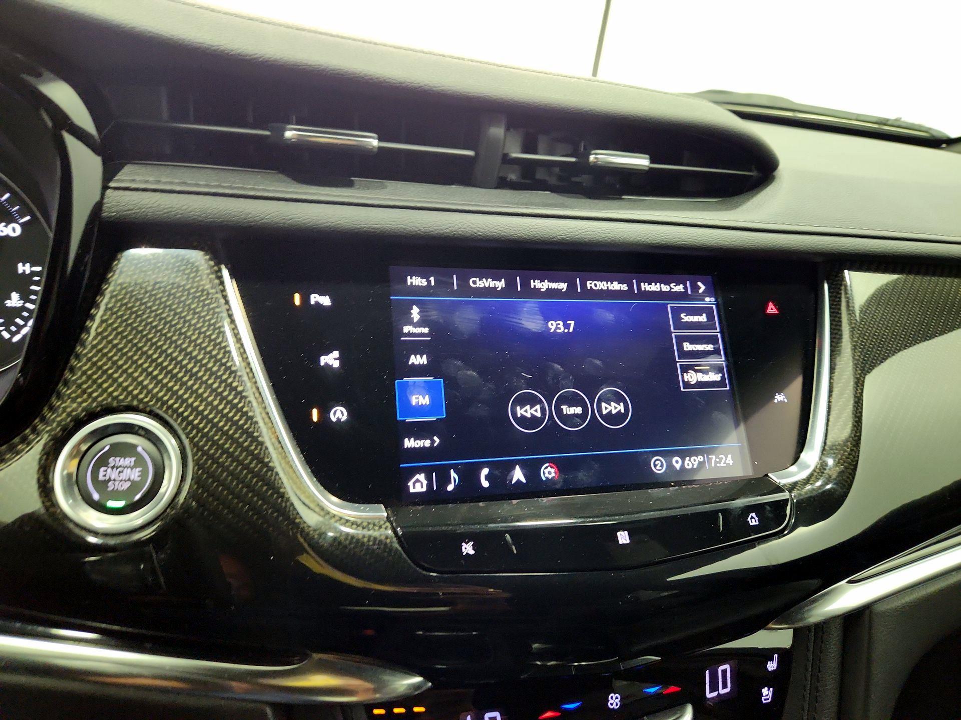 Thumbnail: 2020 Cadillac XT6 - 15