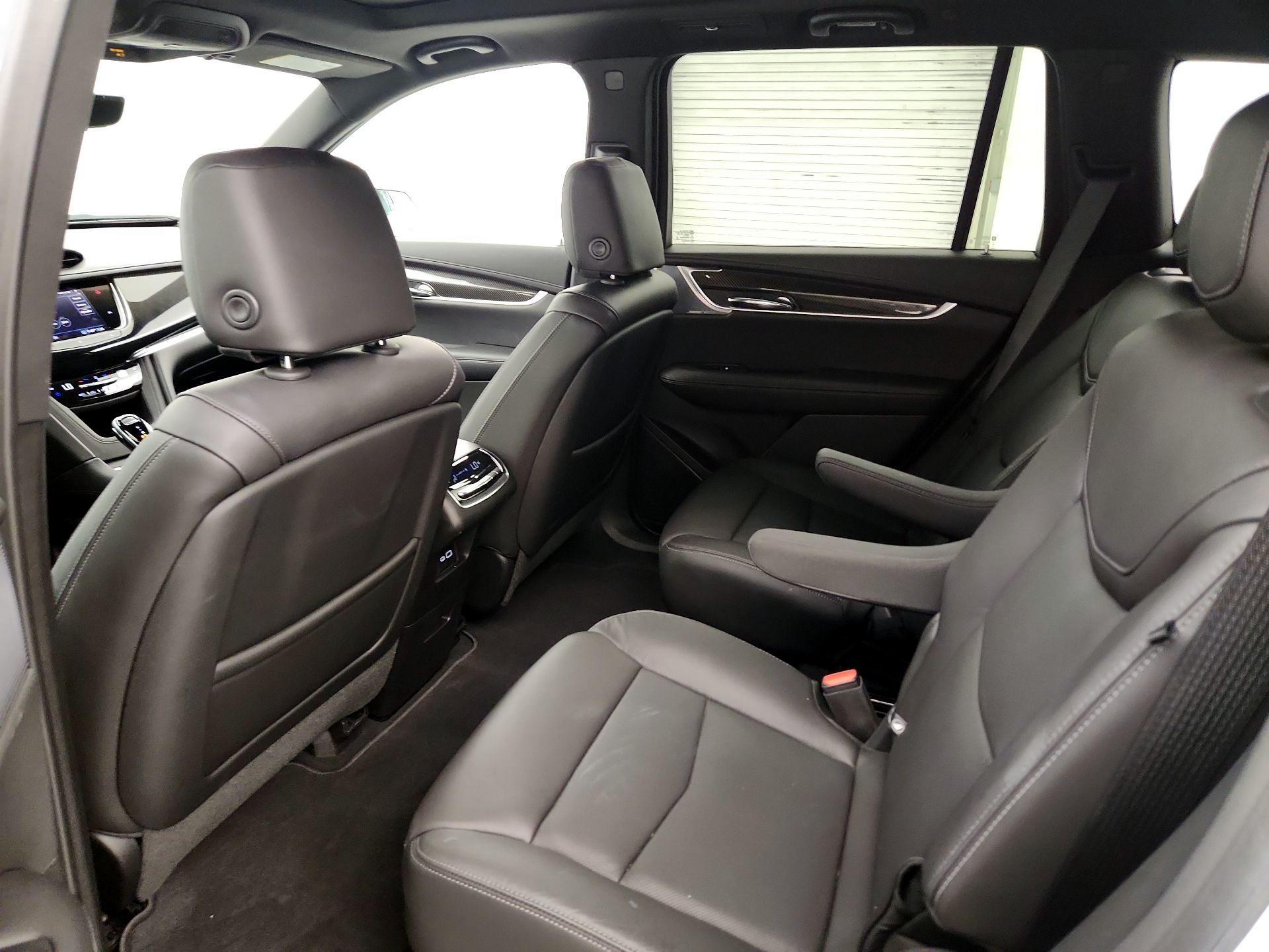 Thumbnail: 2020 Cadillac XT6 - 19