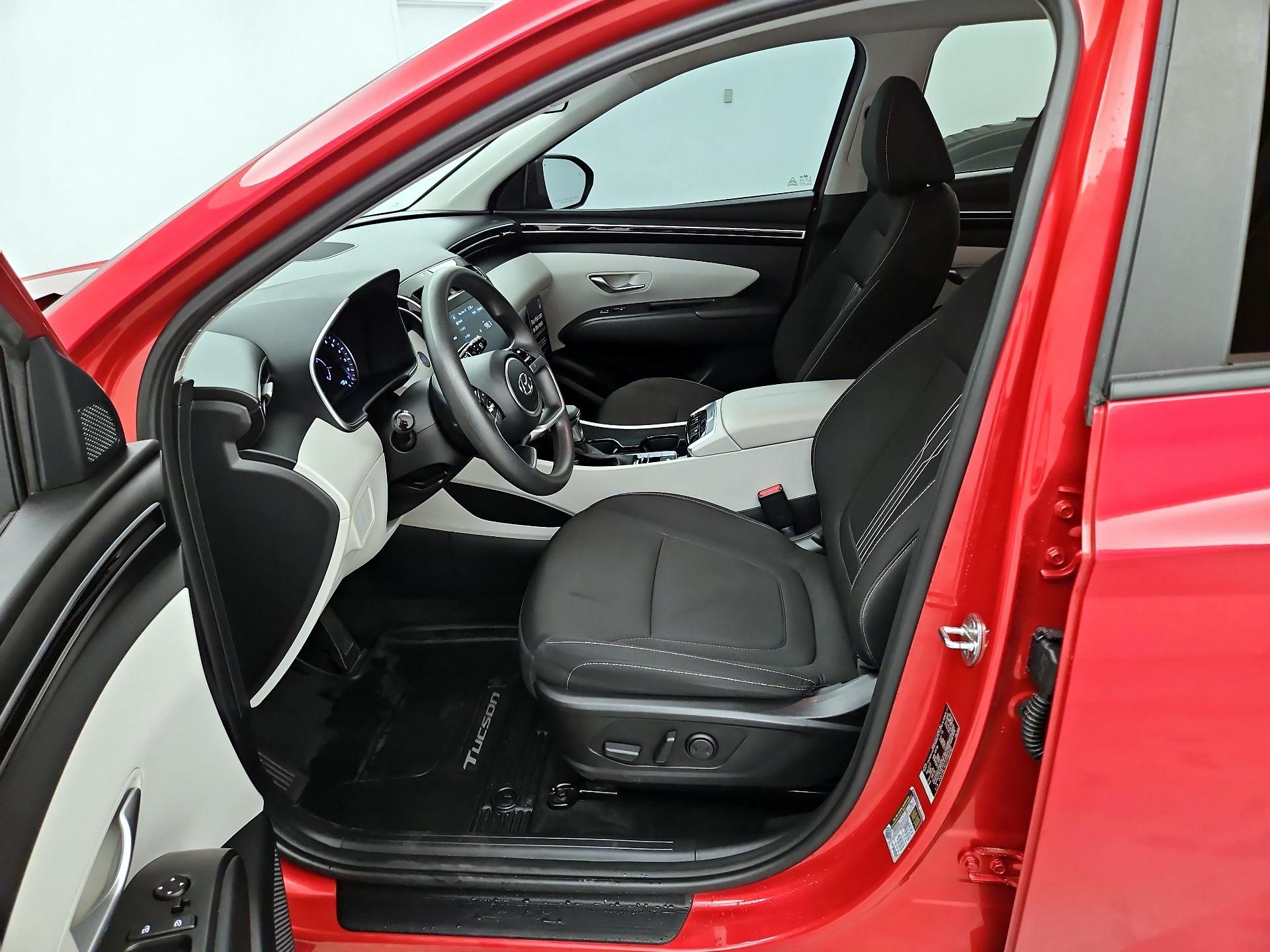 Thumbnail: 2023 Hyundai Tucson - 11