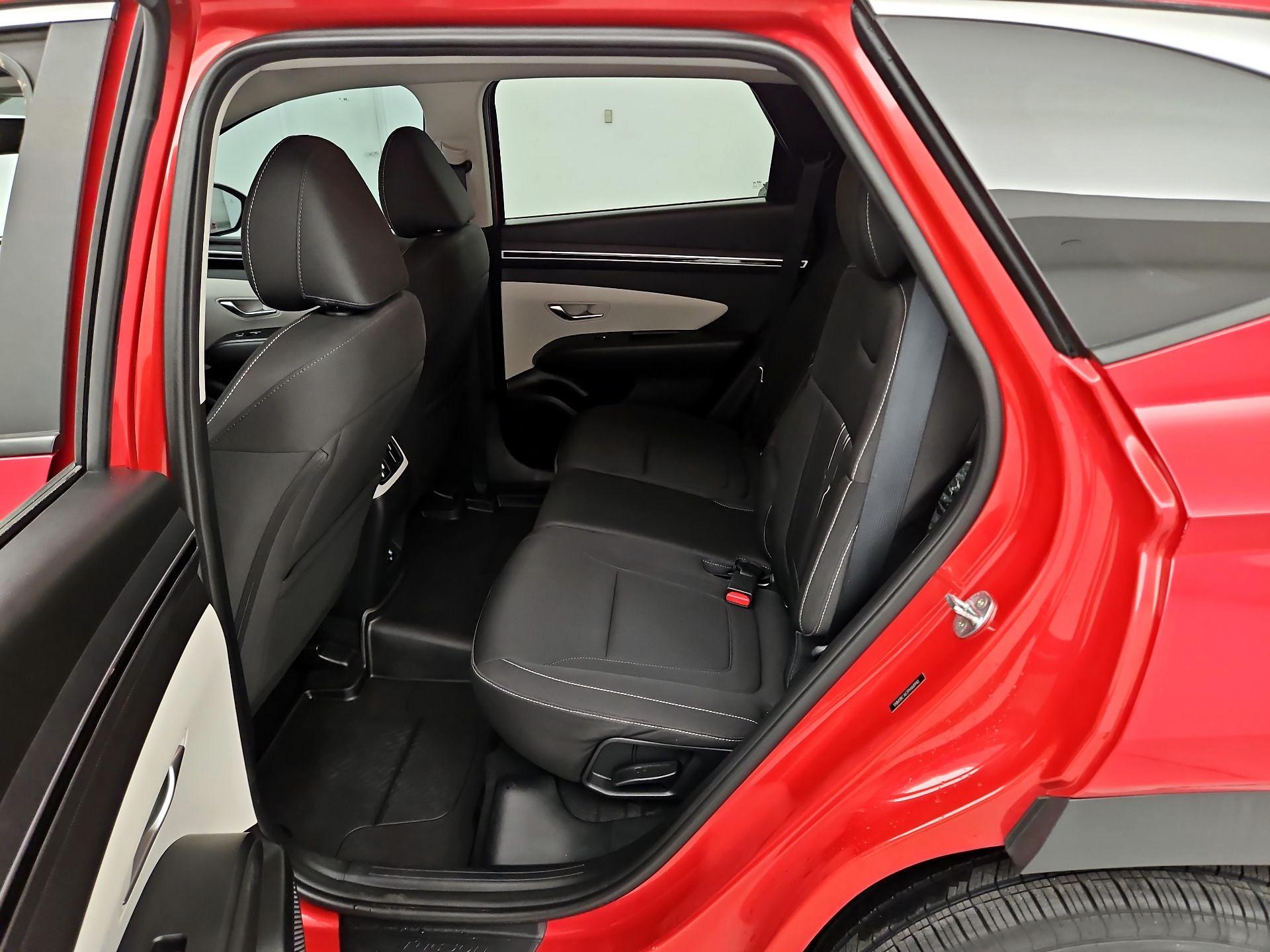 Thumbnail: 2023 Hyundai Tucson - 19