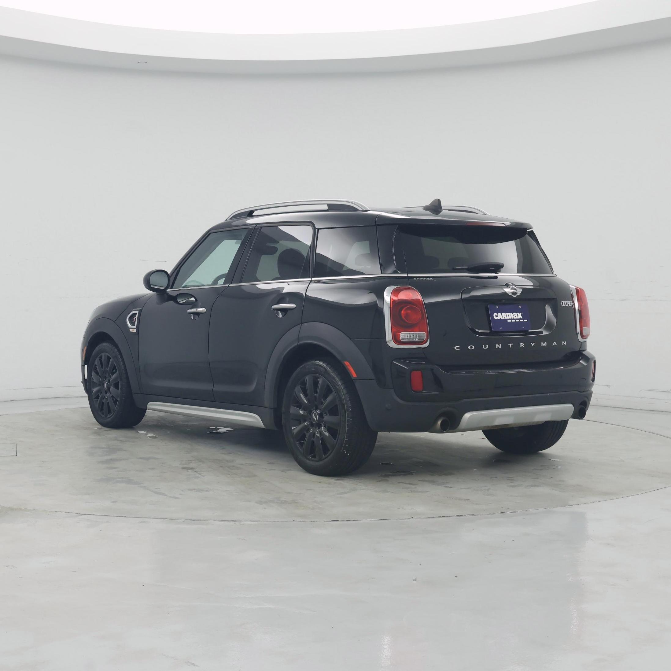 Thumbnail: 2017 MINI Cooper Countryman - 2